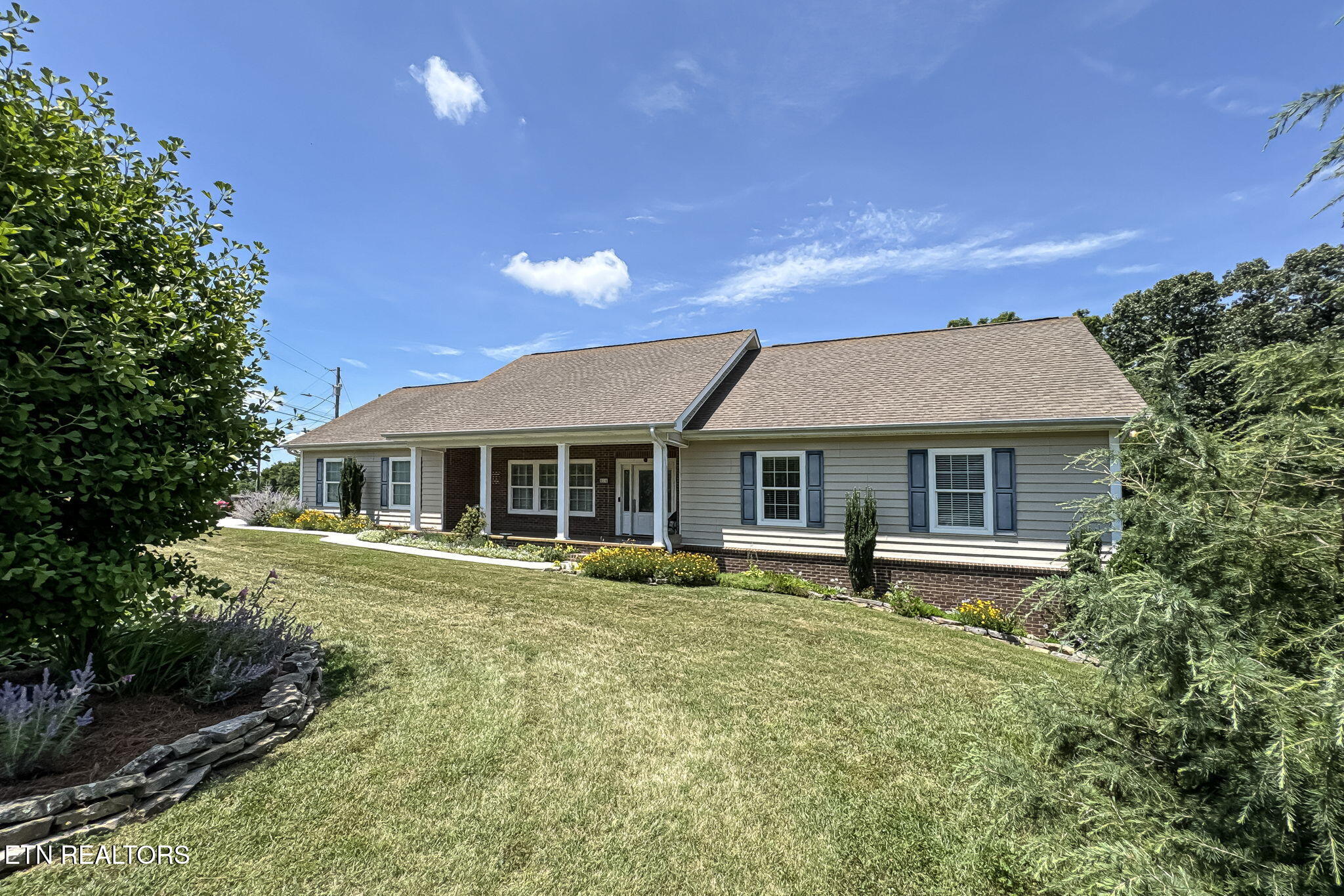 618 Laurie Leigh Lane Dandridge TN 37725