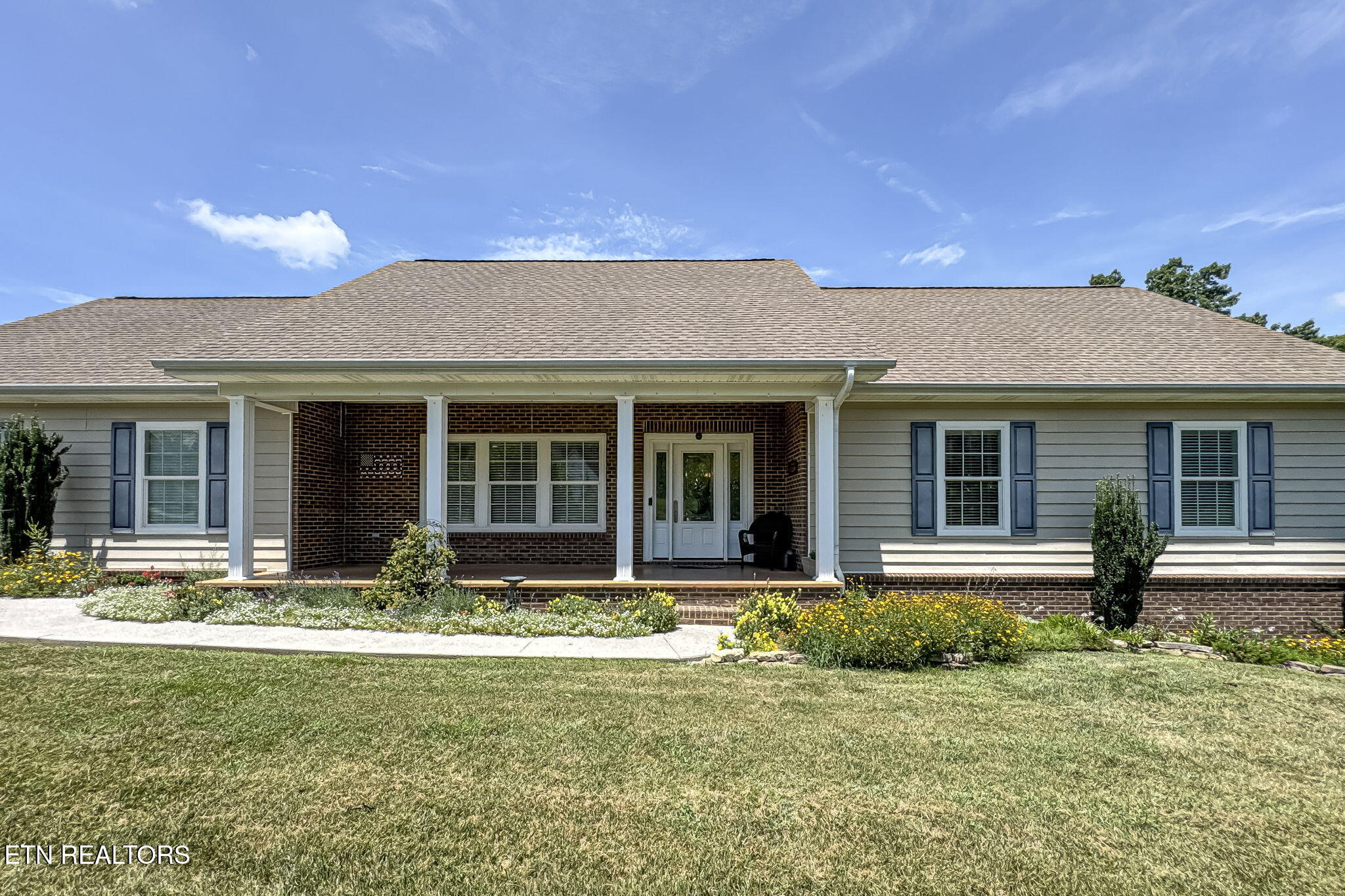 618 Laurie Leigh Lane Dandridge TN 37725
