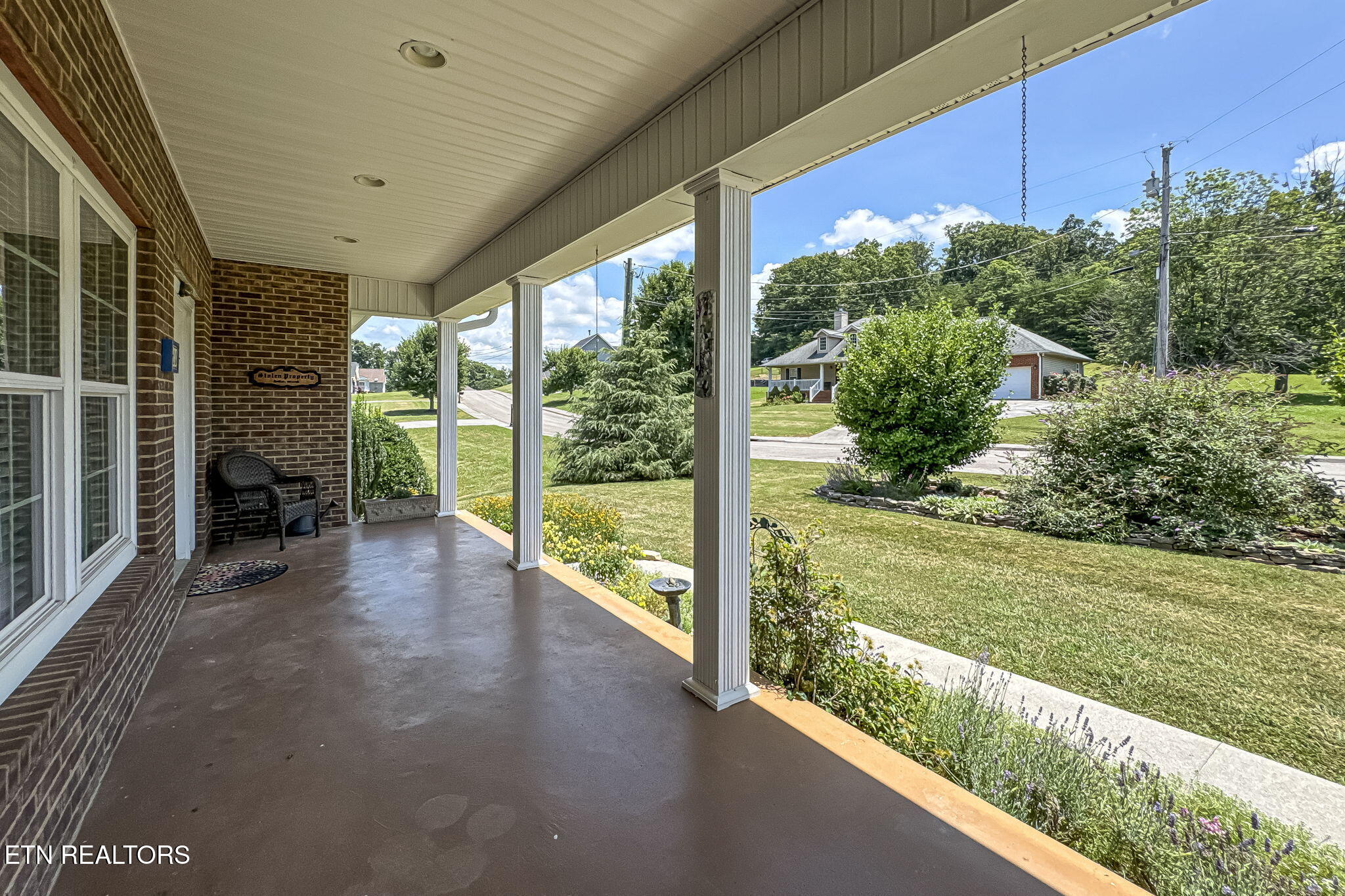 618 Laurie Leigh Lane Dandridge TN 37725