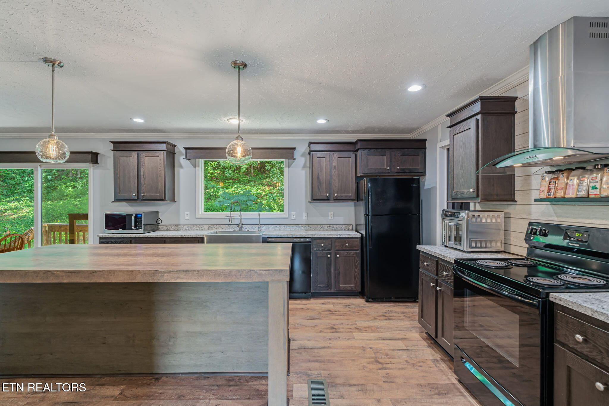 2156 Hiwassee Road Sweetwater TN 37874