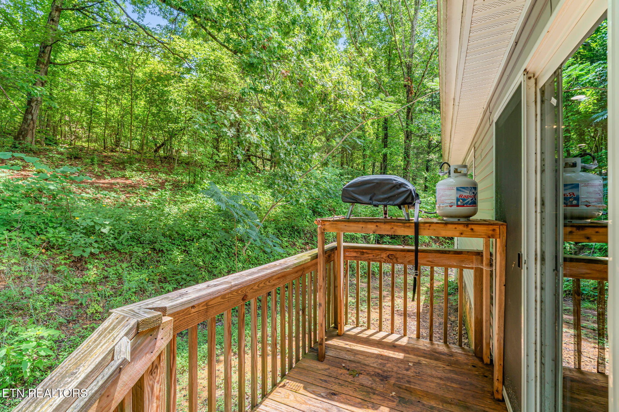 2156 Hiwassee Road Sweetwater TN 37874
