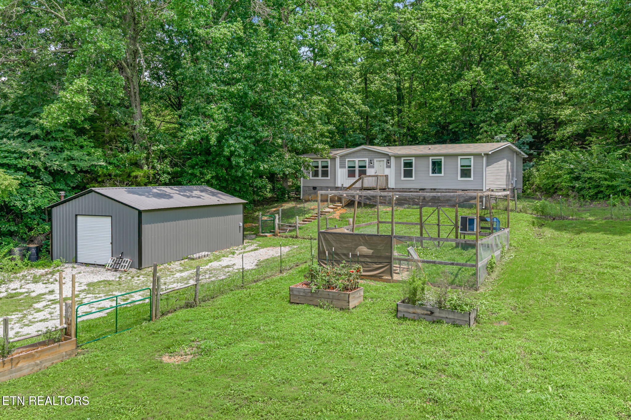 2156 Hiwassee Road Sweetwater TN 37874