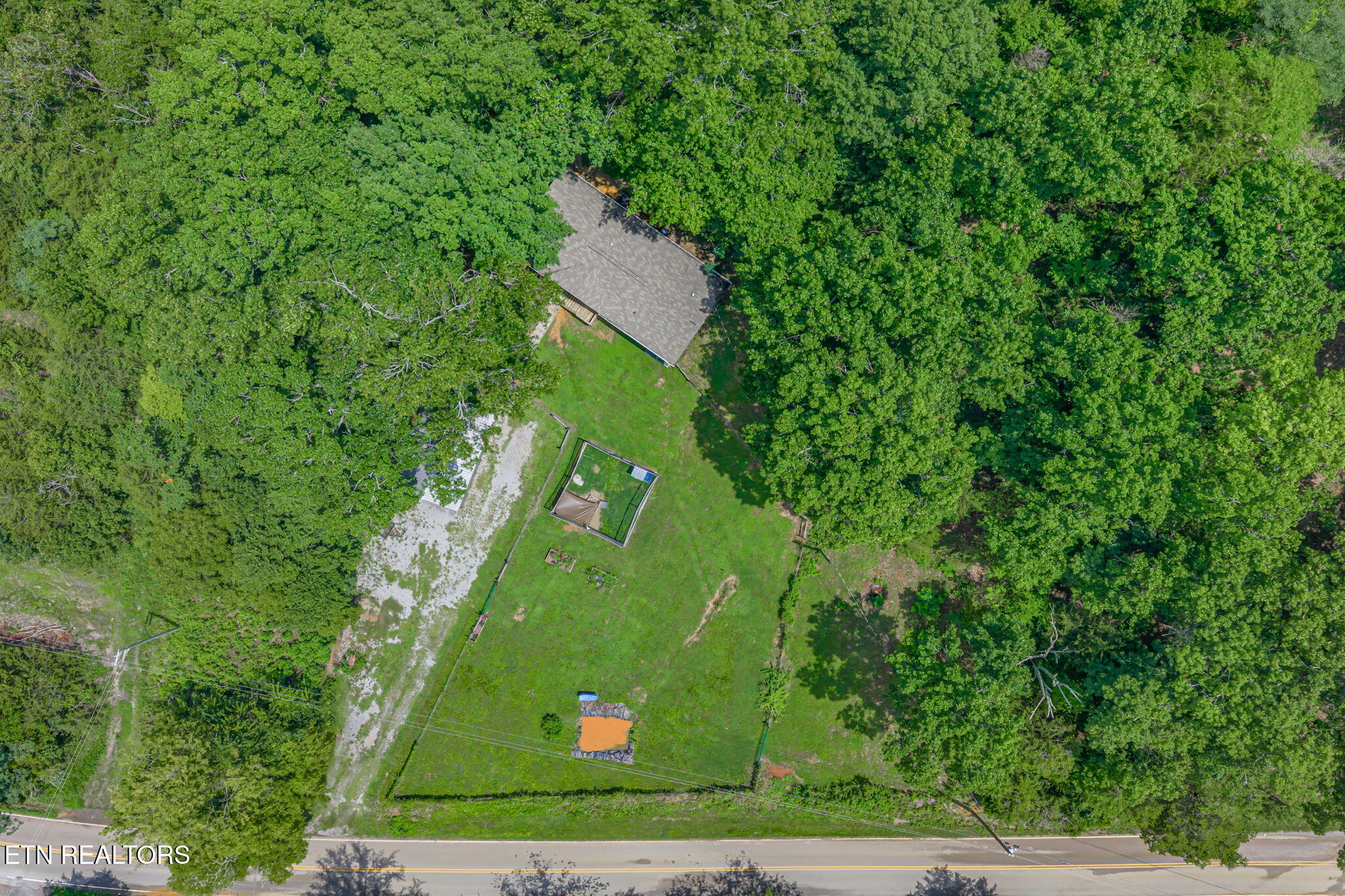 2156 Hiwassee Road Sweetwater TN 37874