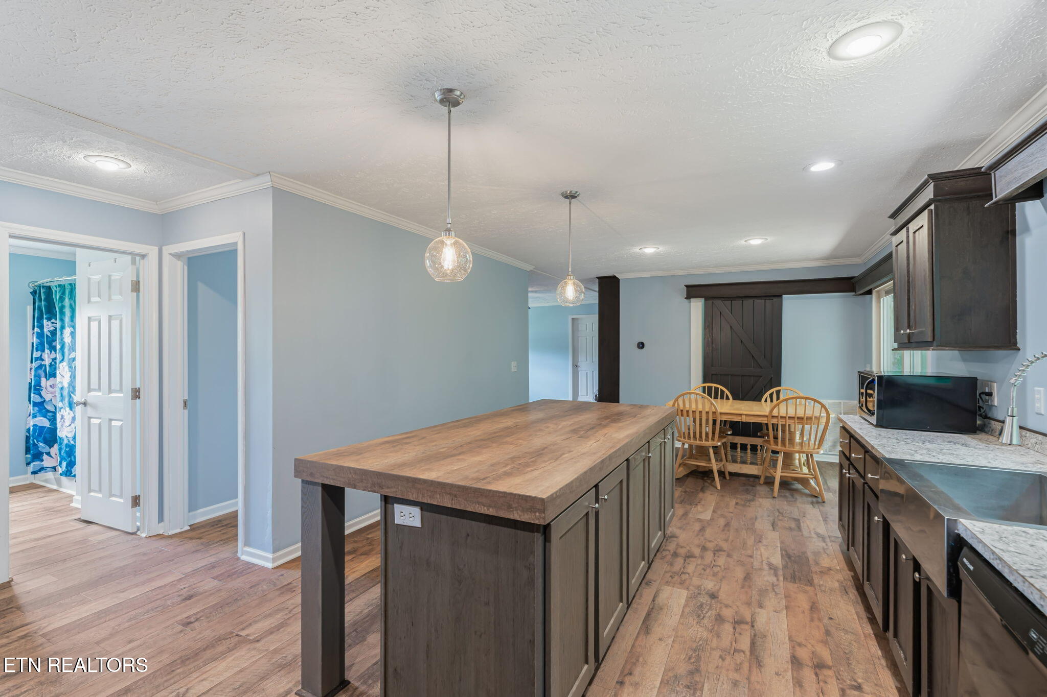 2156 Hiwassee Road Sweetwater TN 37874