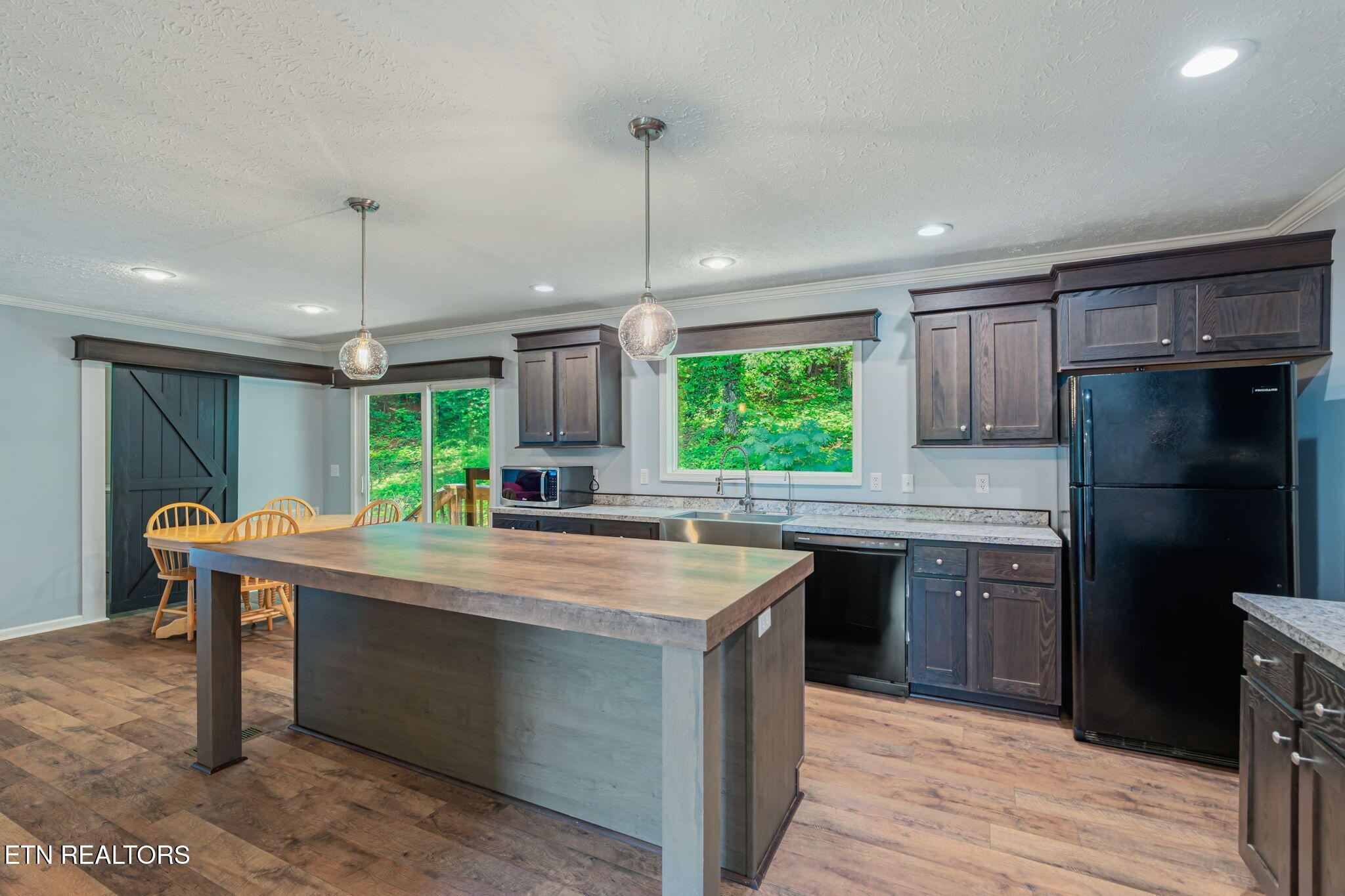 2156 Hiwassee Road Sweetwater TN 37874