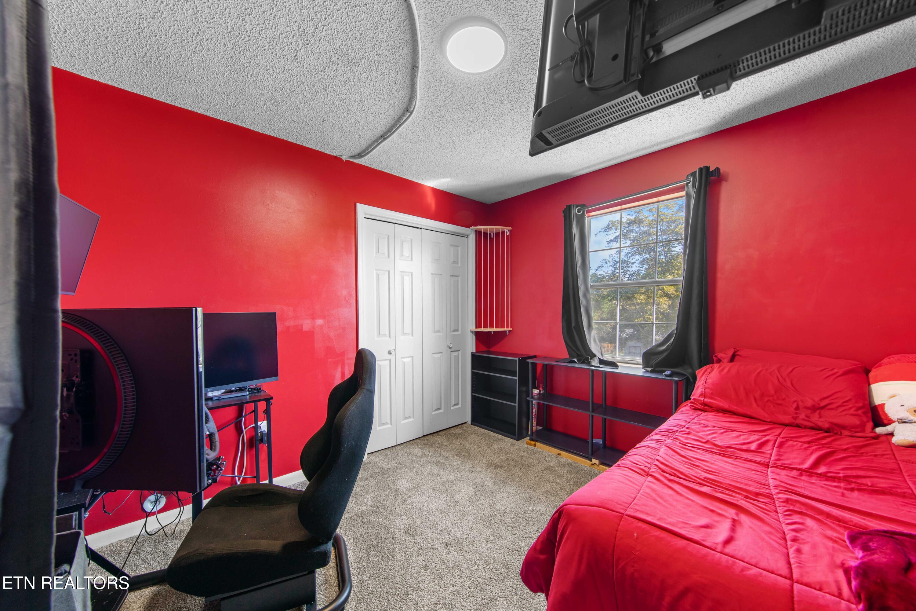 168 Pack Street Jacksboro TN 37757