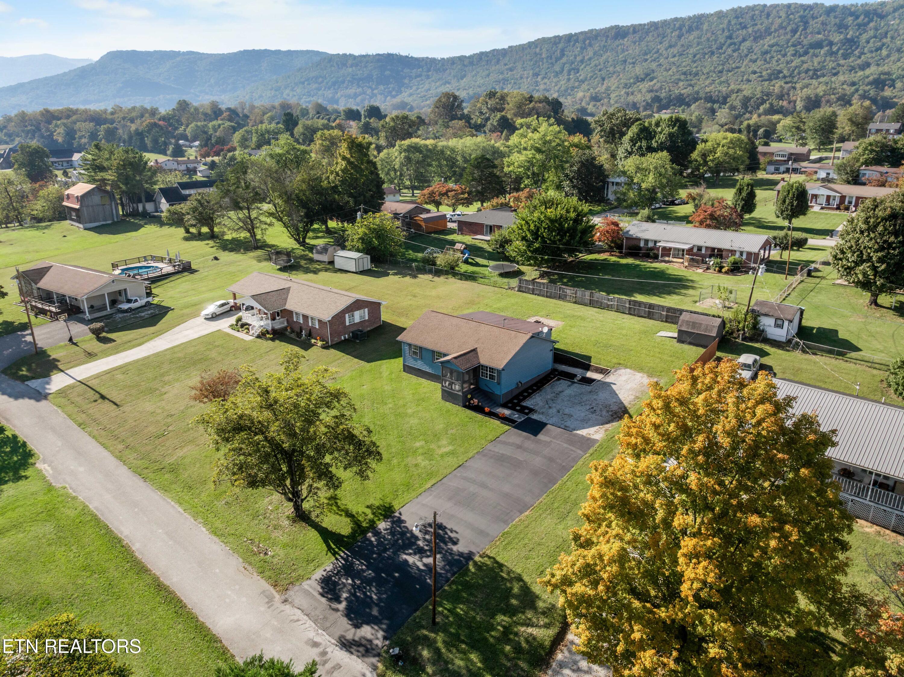168 Pack Street Jacksboro TN 37757