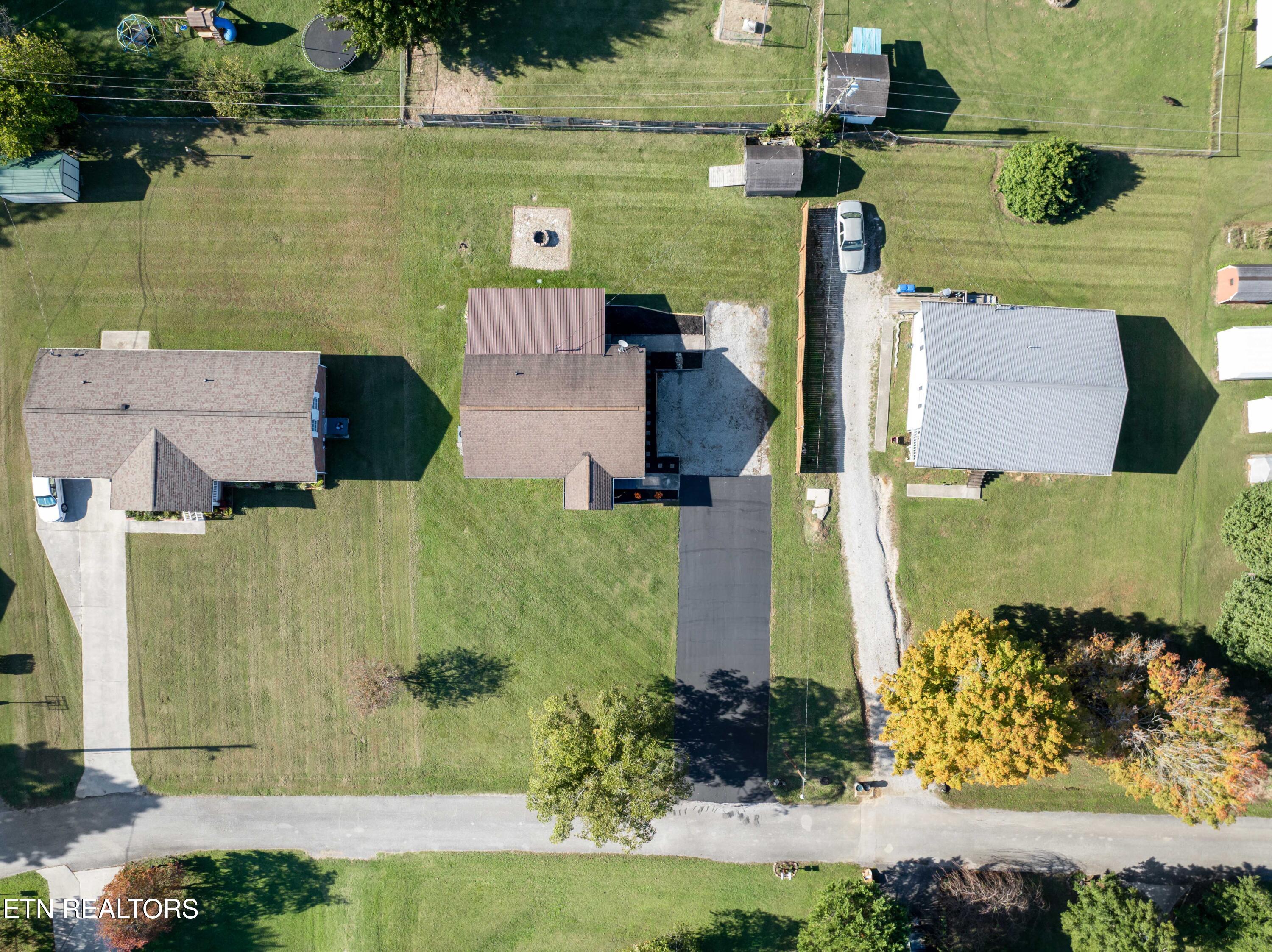 168 Pack Street Jacksboro TN 37757