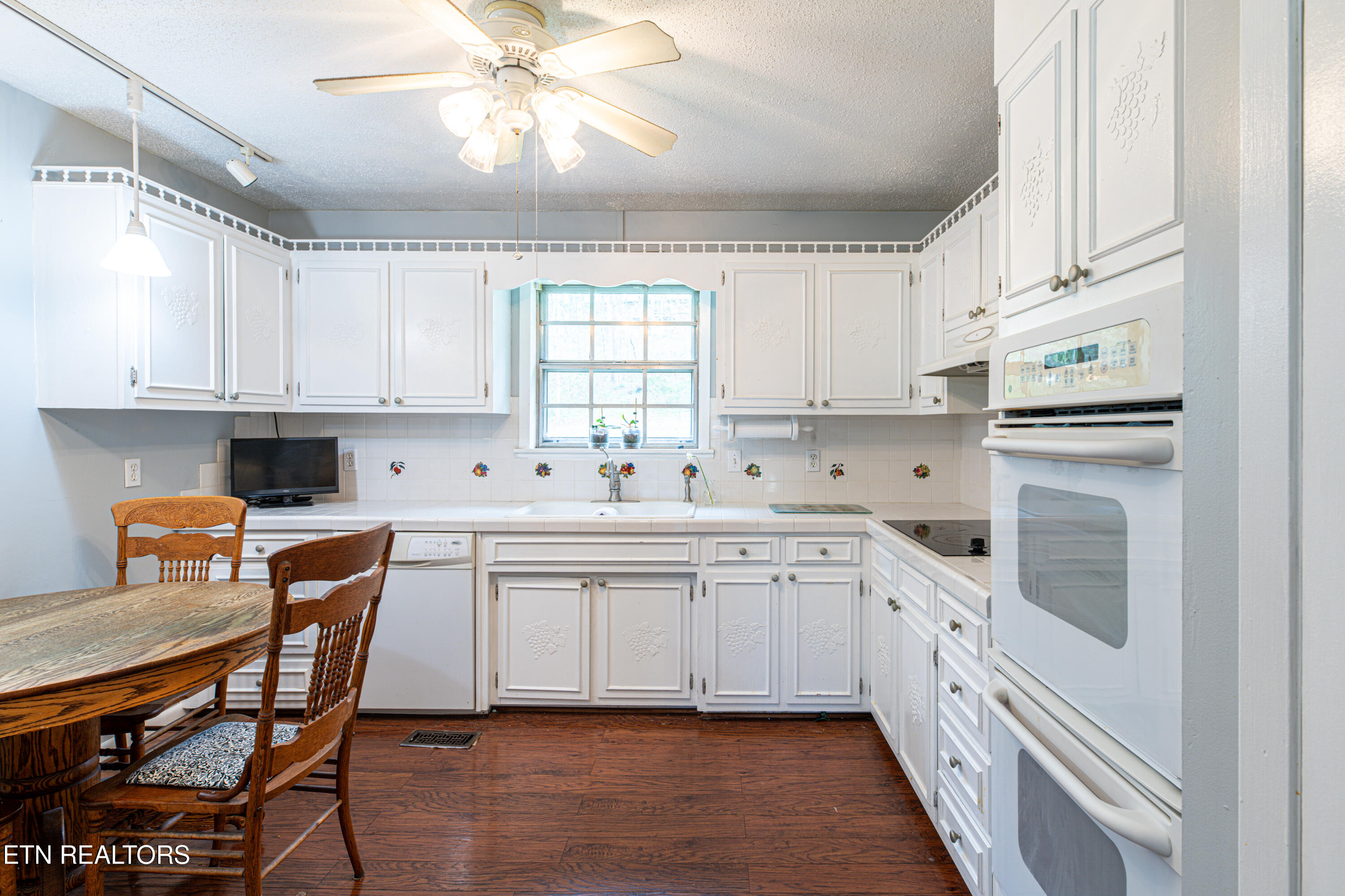 655 Wesley Road Lenoir City TN 37772