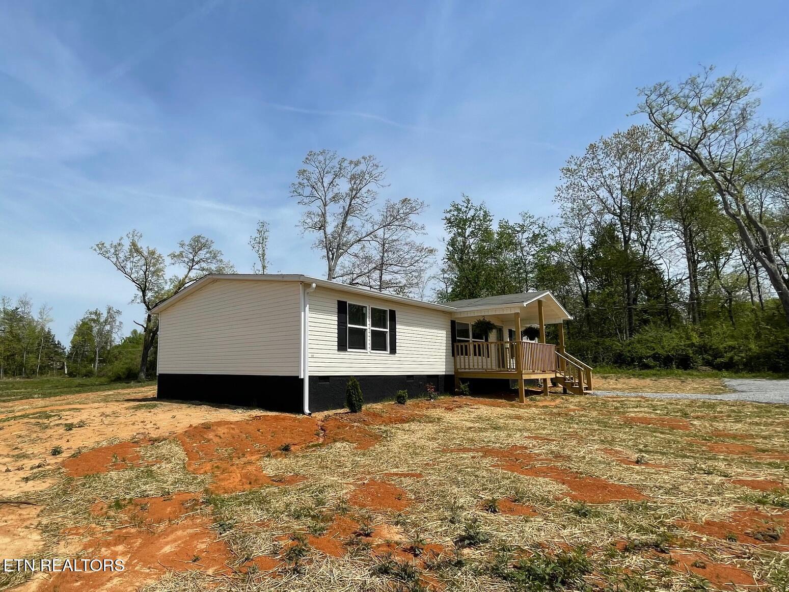 204 Community Drive Madisonville TN 37354