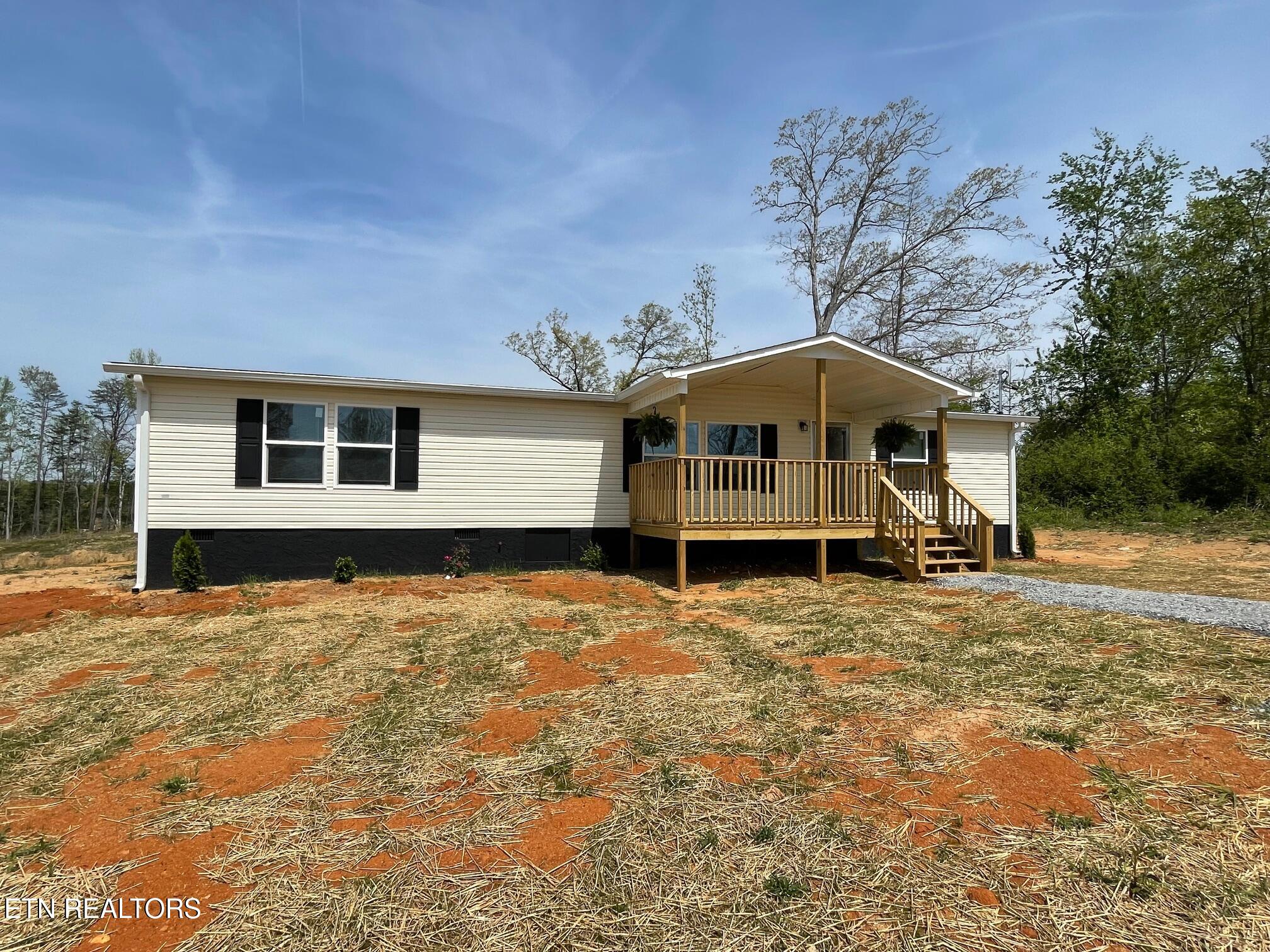 204 Community Drive Madisonville TN 37354