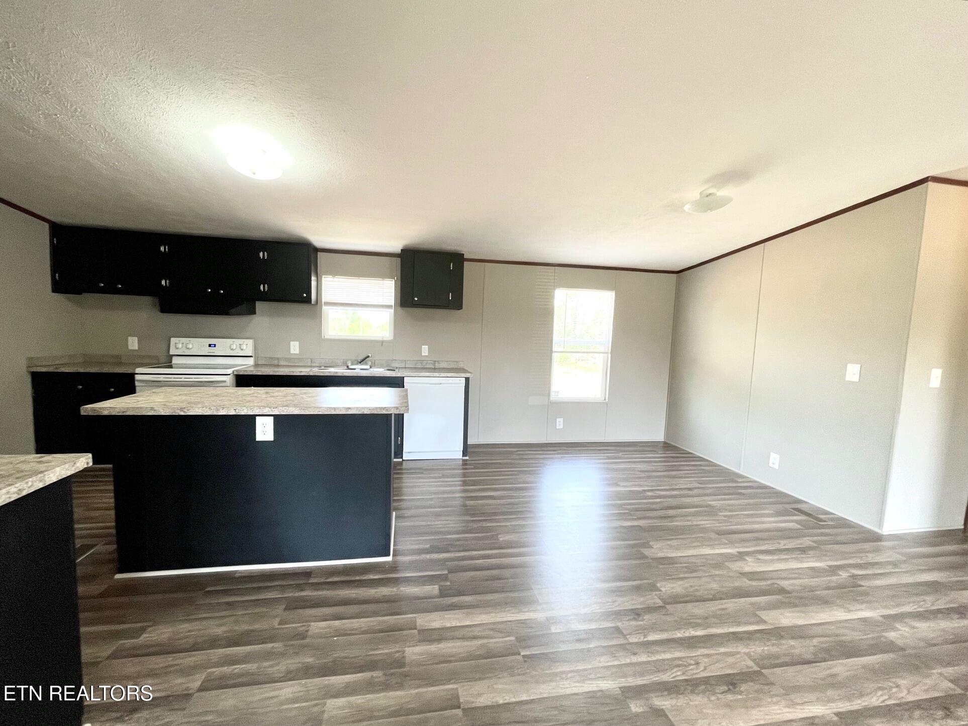 204 Community Drive Madisonville TN 37354