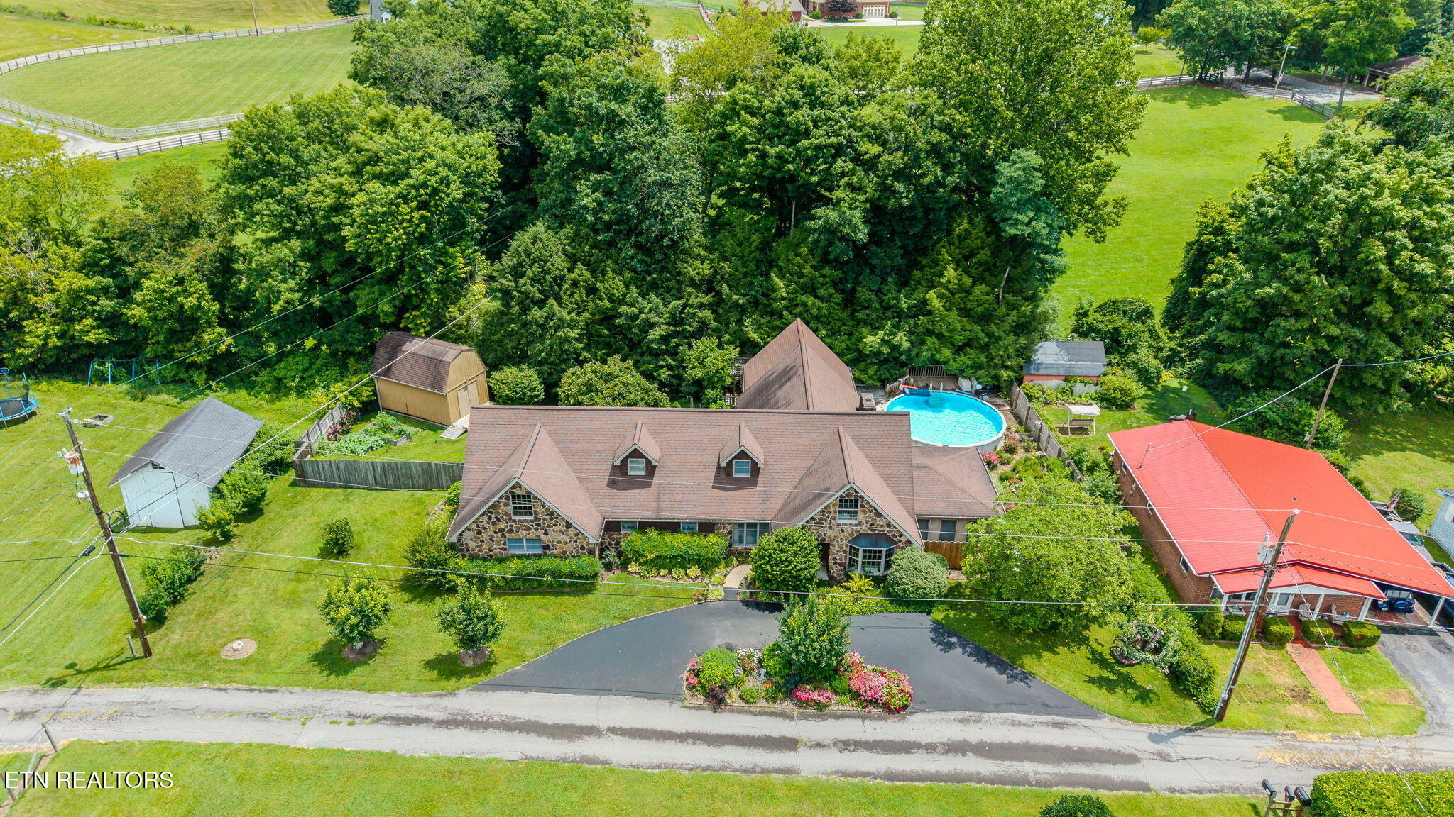 129 Rector Drive Harrogate TN 37752