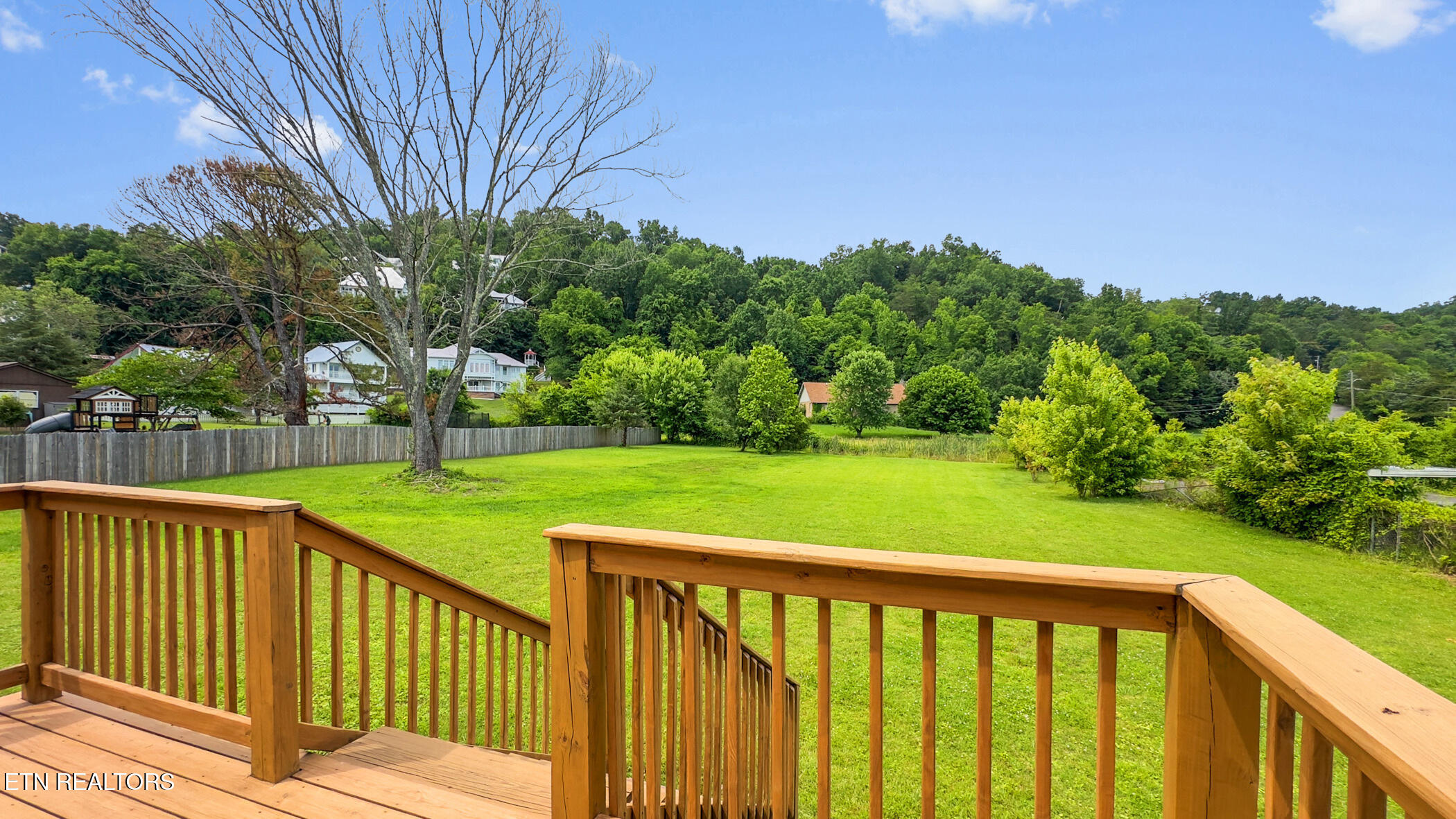 412 Apple Valley Road Sevierville TN 37862