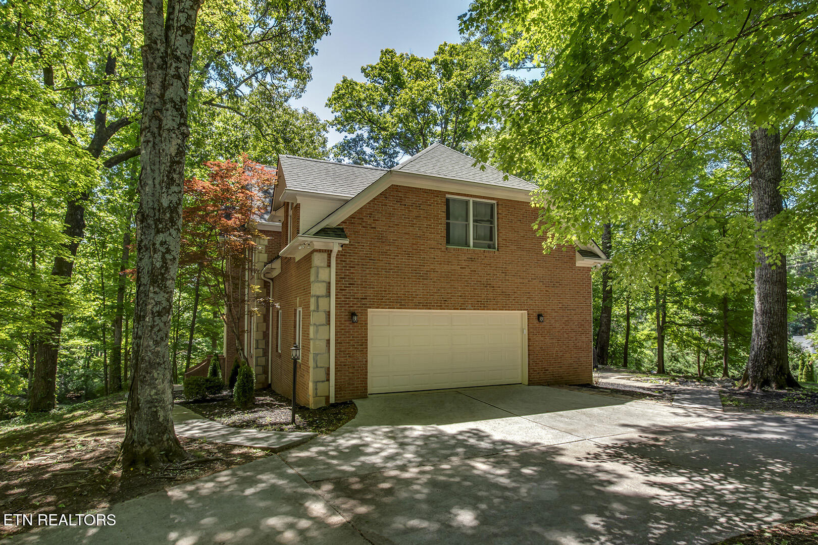 701 Hampton Roads Drive Knoxville TN 37934