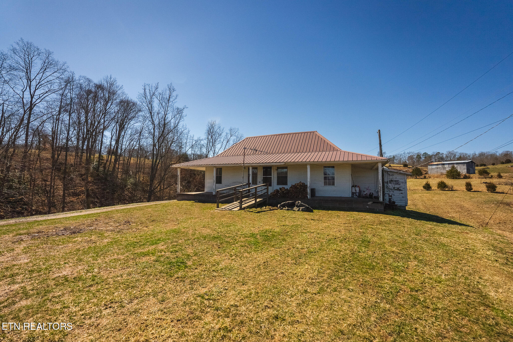 179 Sutton Hollow Road Sneedville TN 37869