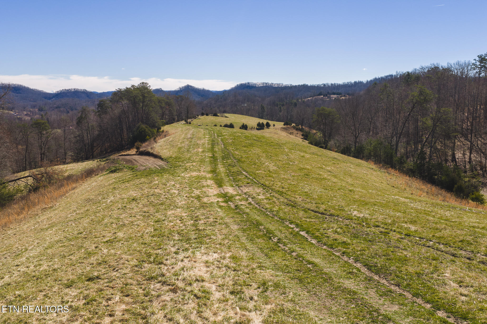 179 Sutton Hollow Road Sneedville TN 37869