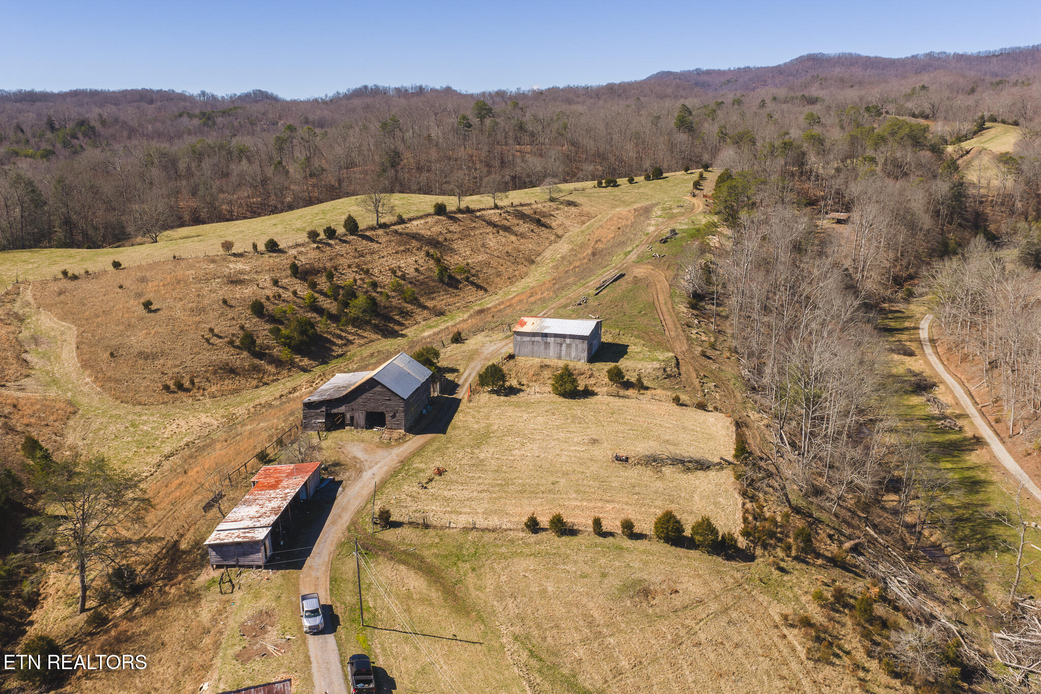 179 Sutton Hollow Road Sneedville TN 37869