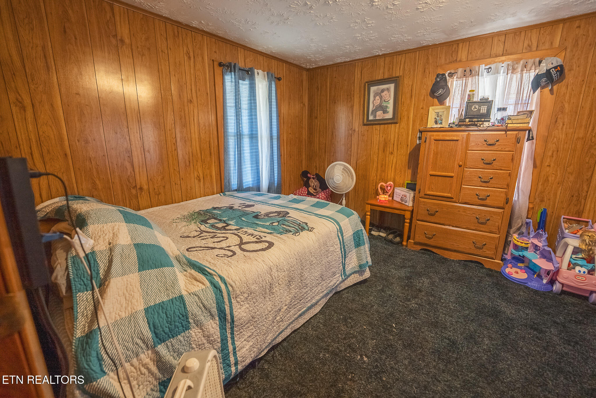 179 Sutton Hollow Road Sneedville TN 37869