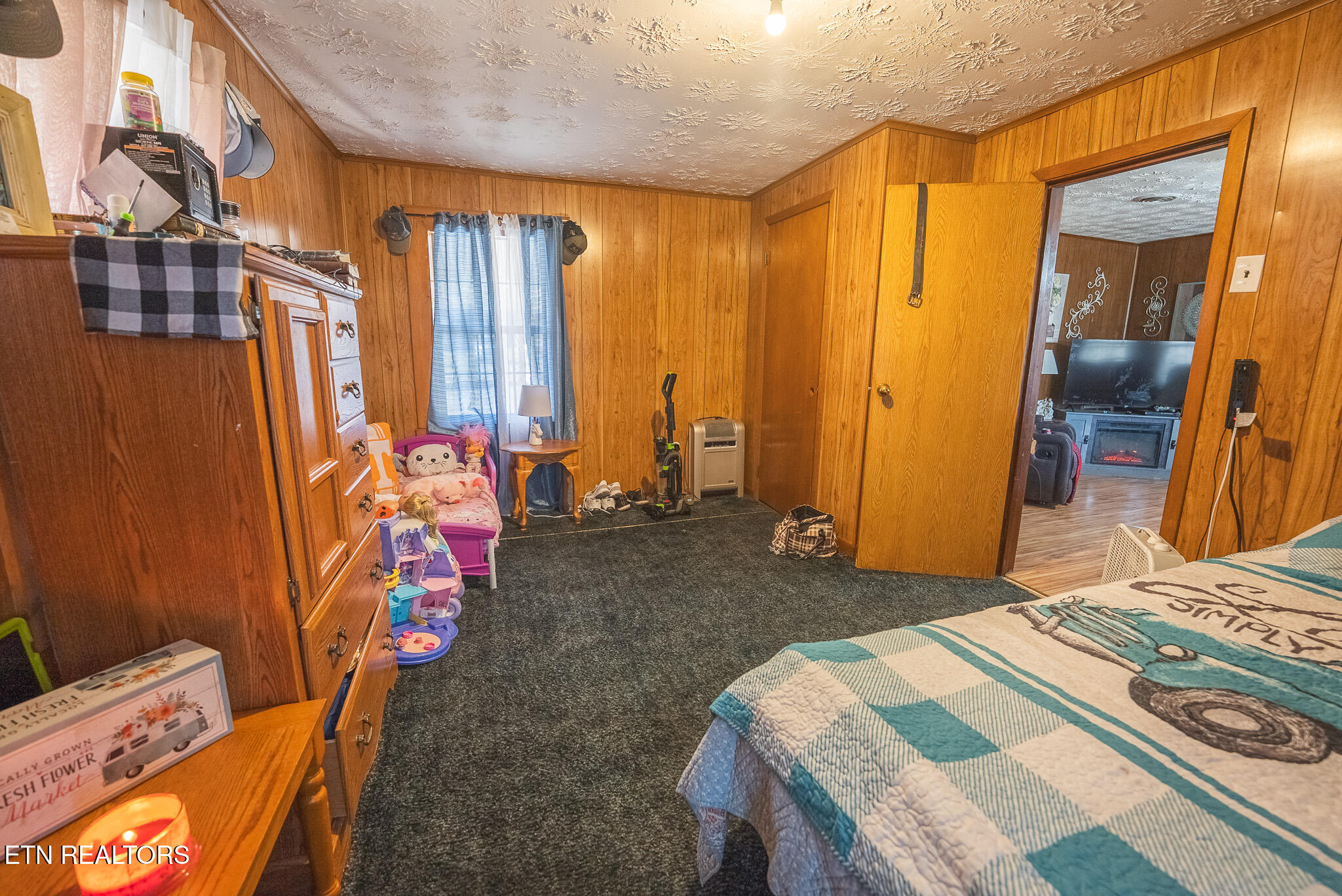 179 Sutton Hollow Road Sneedville TN 37869