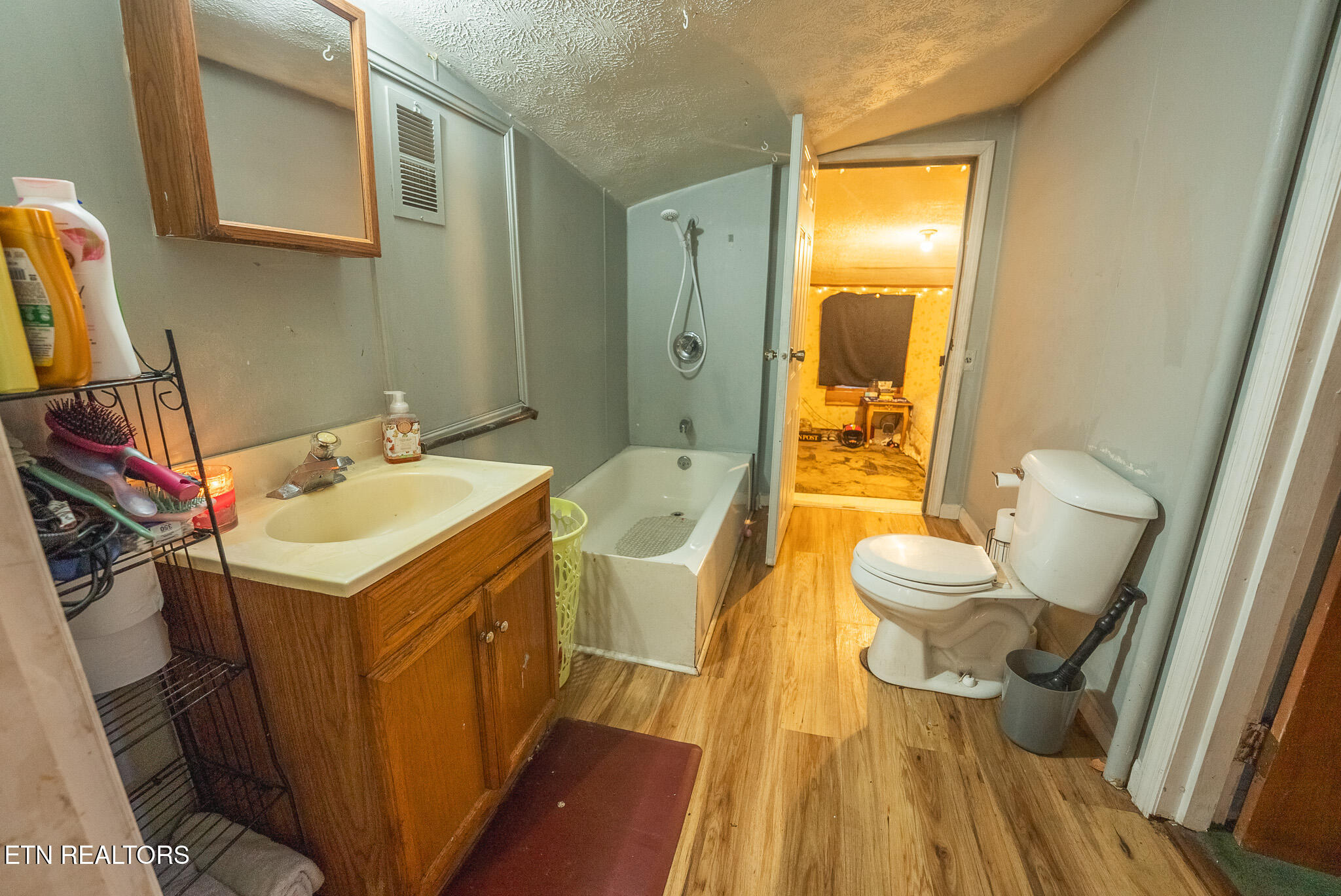 179 Sutton Hollow Road Sneedville TN 37869