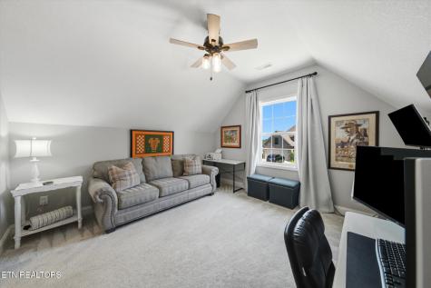 196 Zane Lane Lenoir City TN 37772
