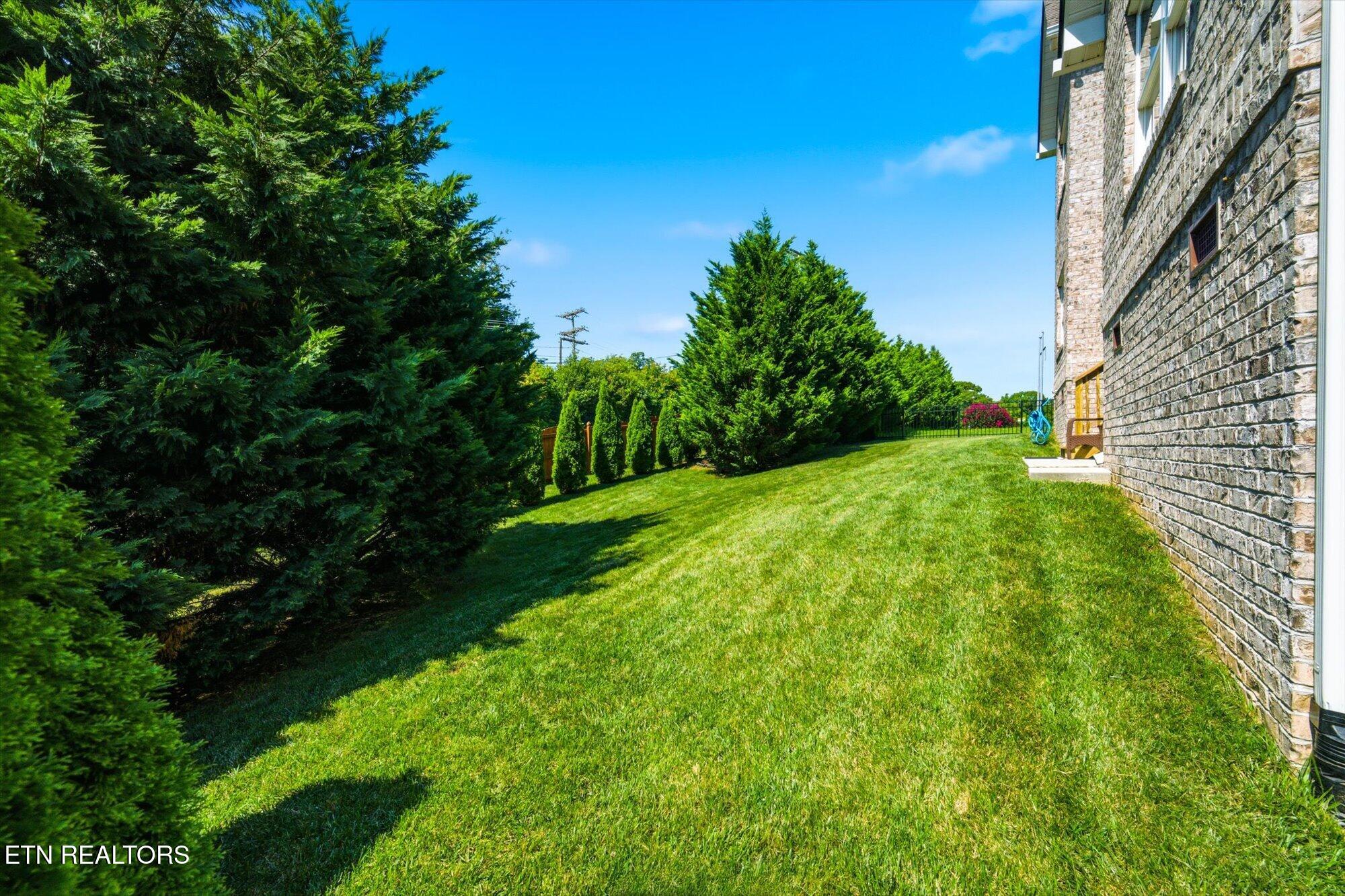 196 Zane Lane Lenoir City TN 37772