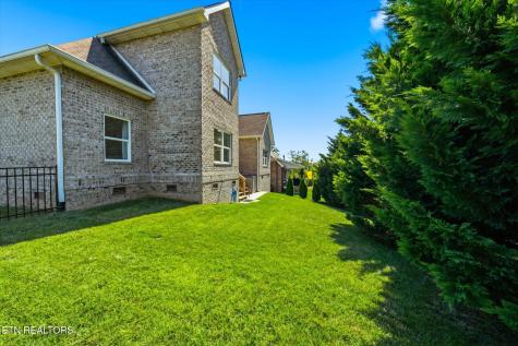196 Zane Lane Lenoir City TN 37772