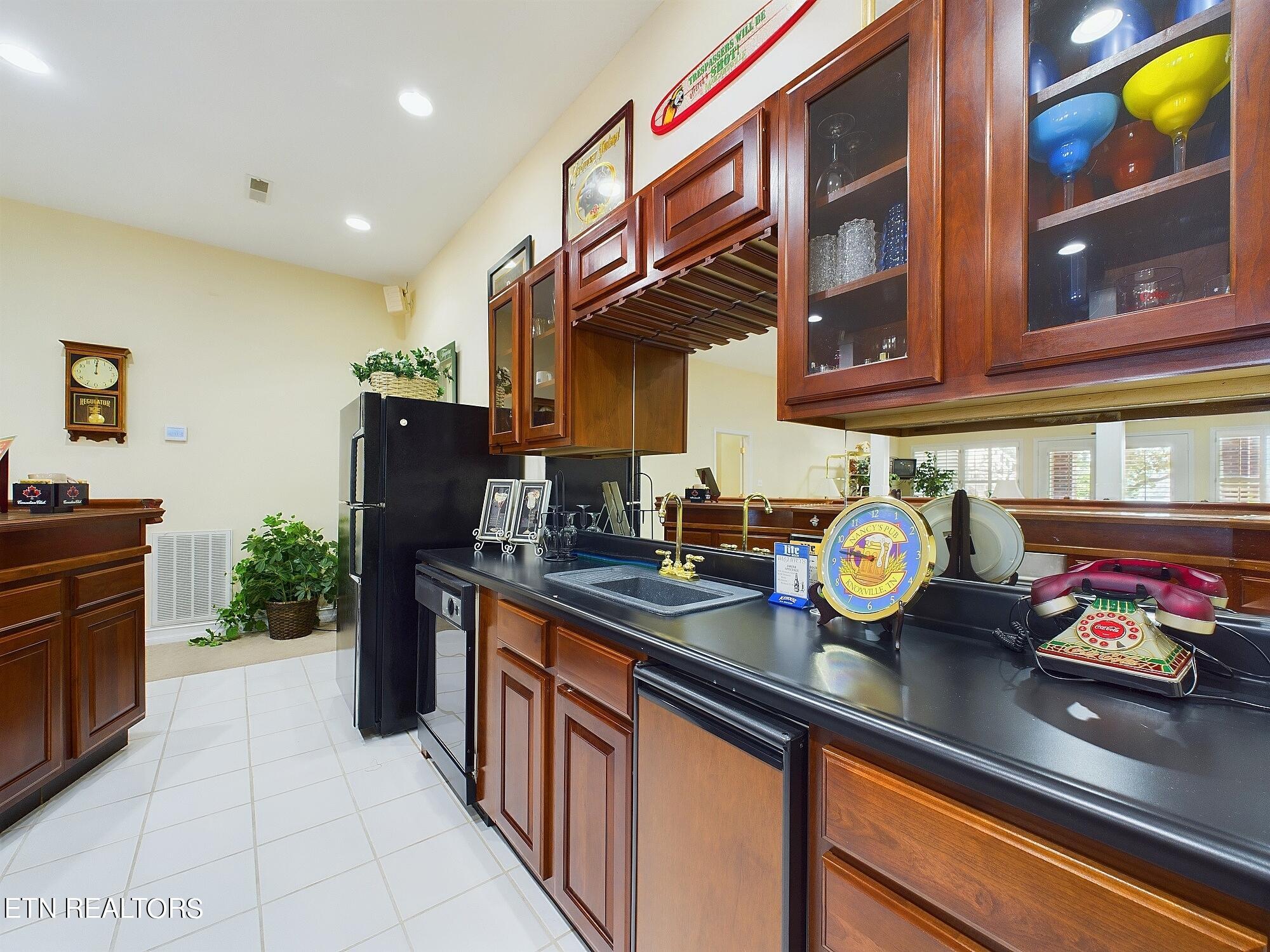 155 Lake Crest Drive Lenoir City TN 37772