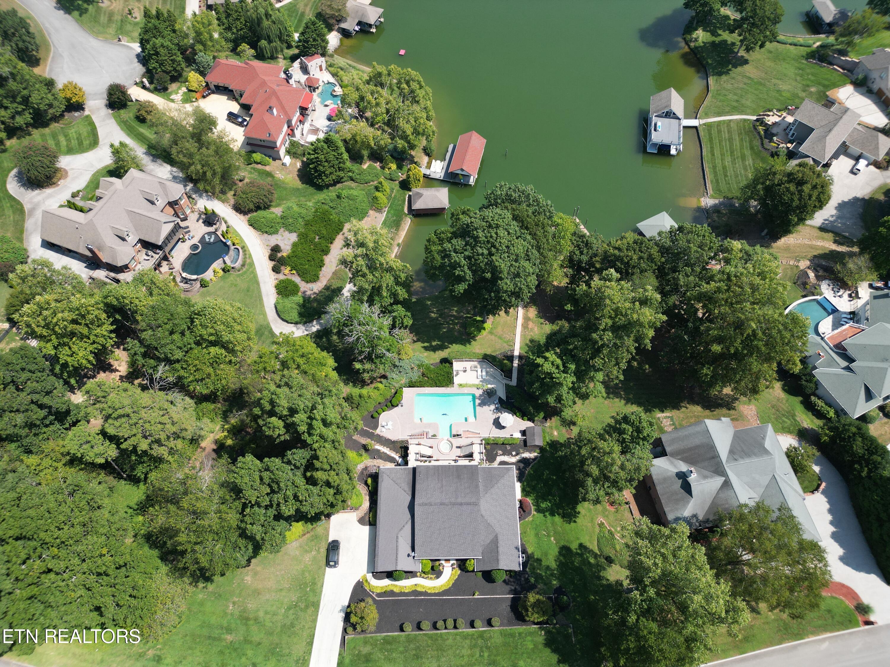 155 Lake Crest Drive Lenoir City TN 37772