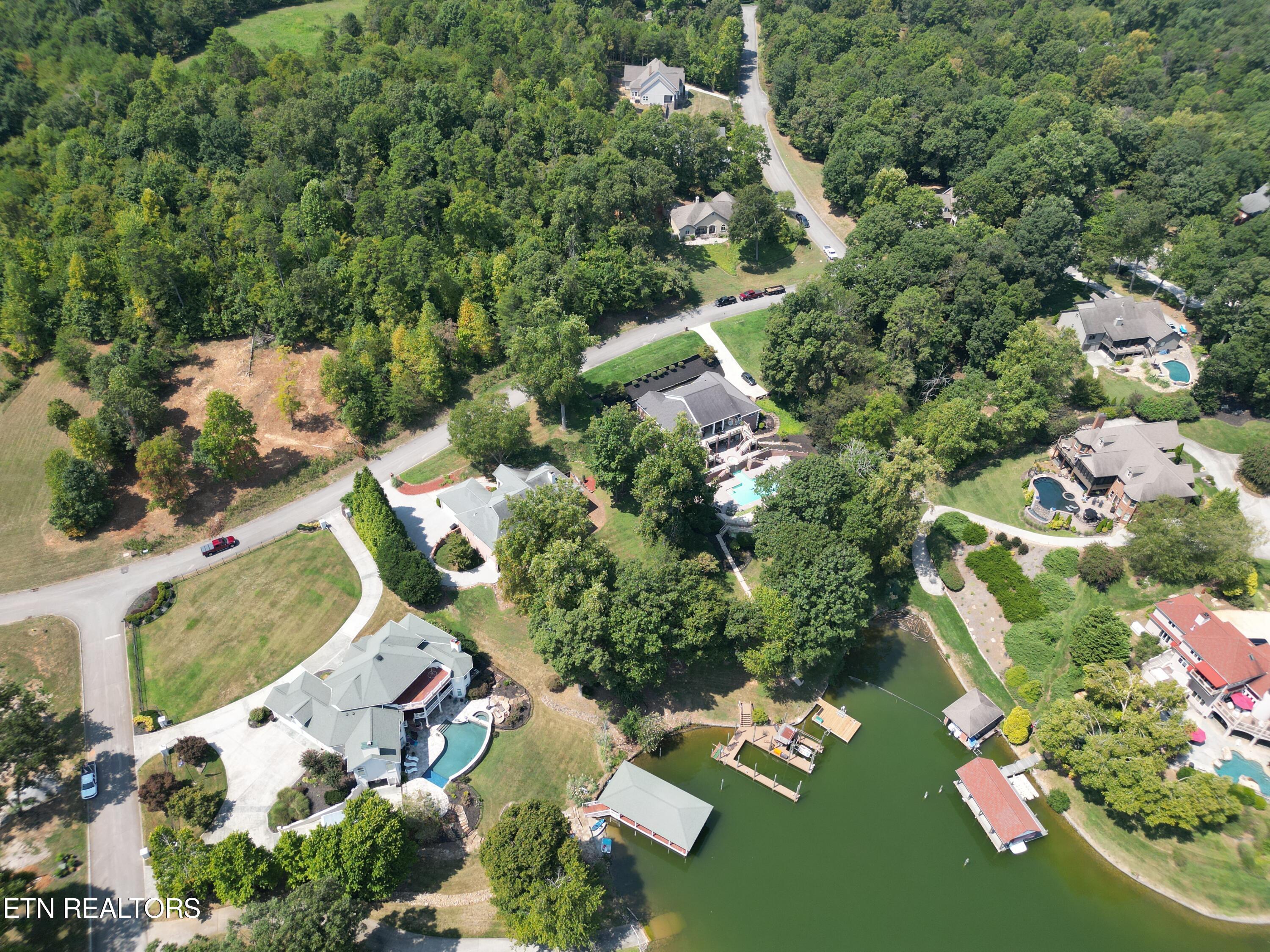 155 Lake Crest Drive Lenoir City TN 37772