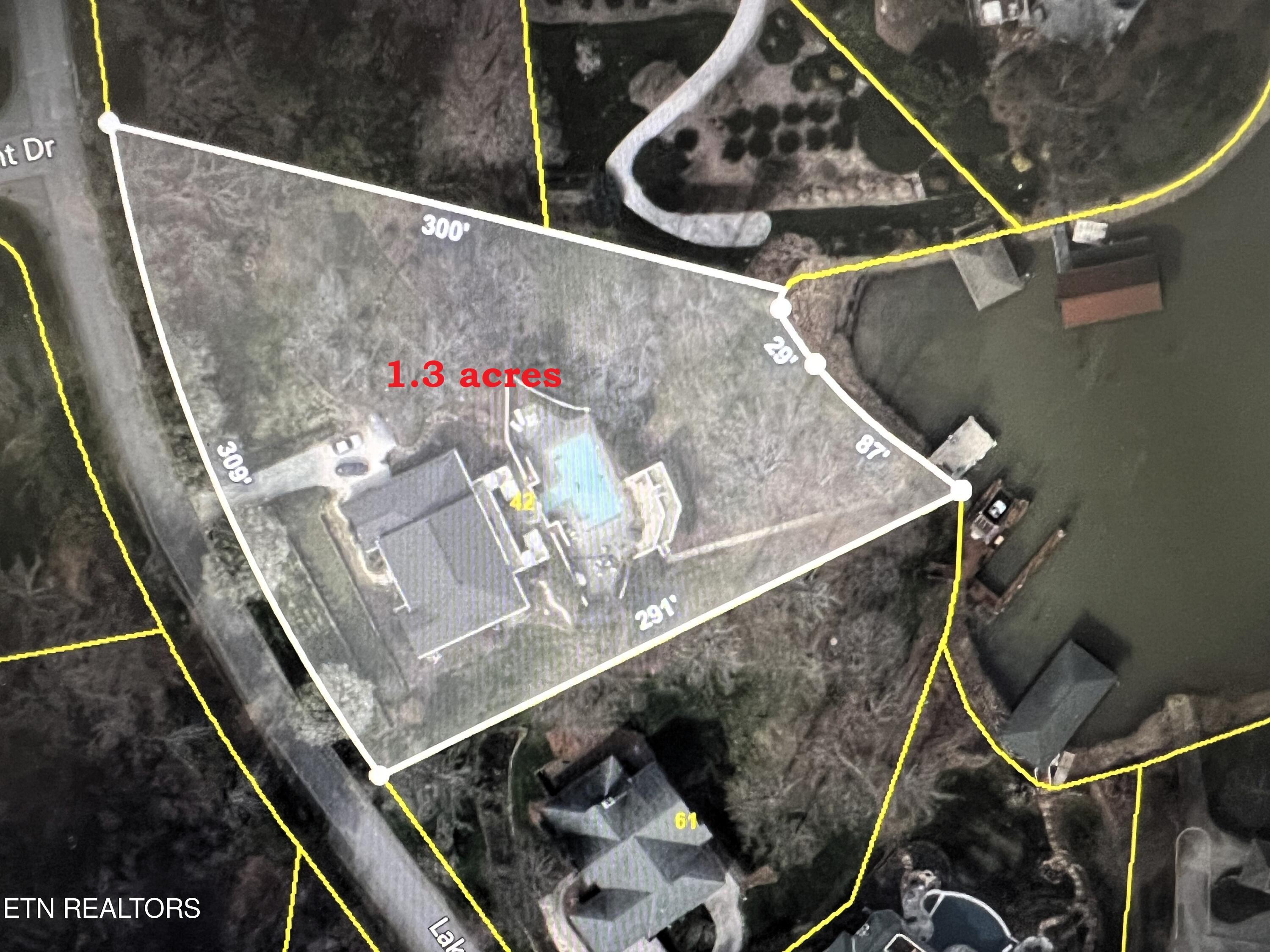 155 Lake Crest Drive Lenoir City TN 37772