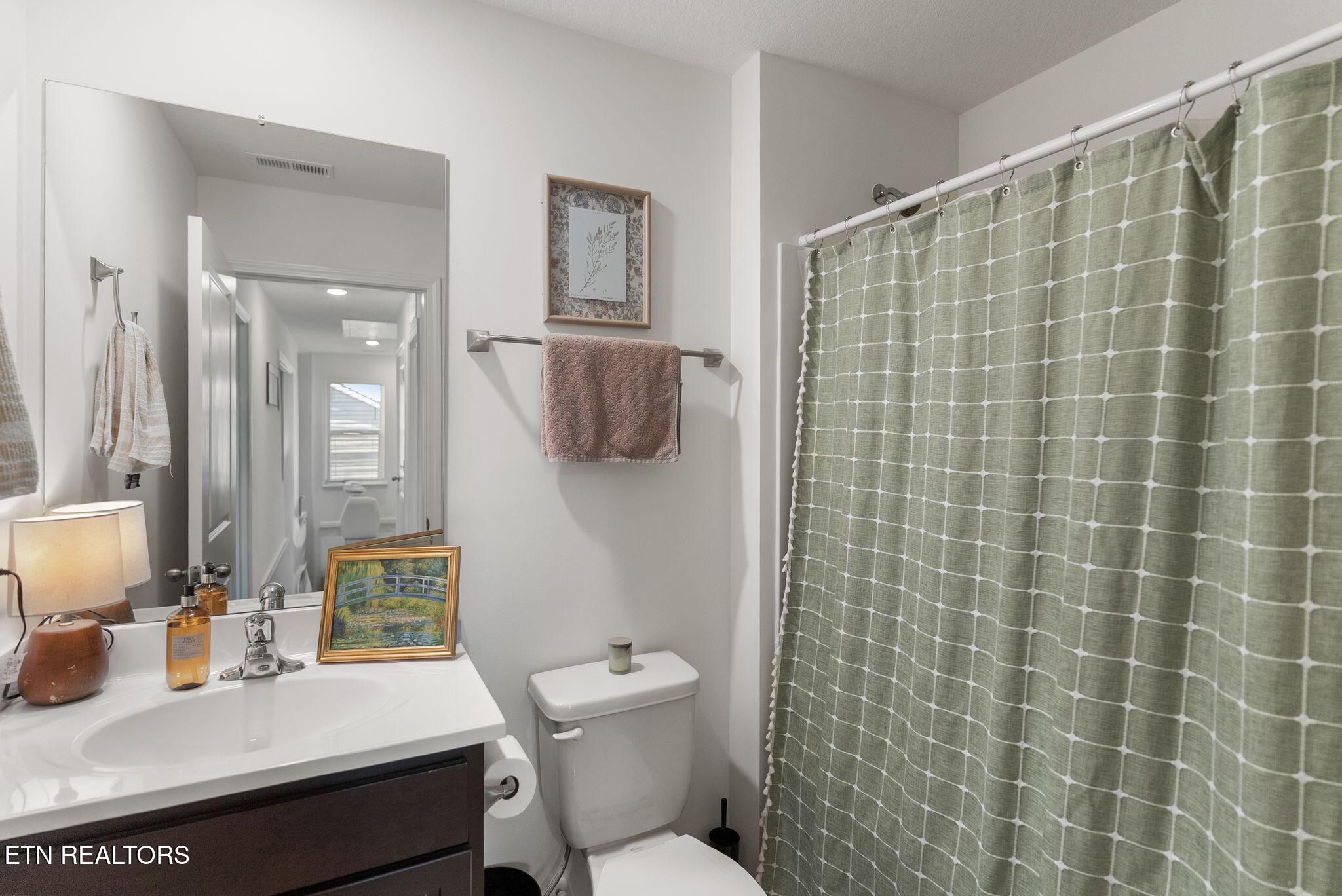 1106 Beacon Road Sevierville TN 37876