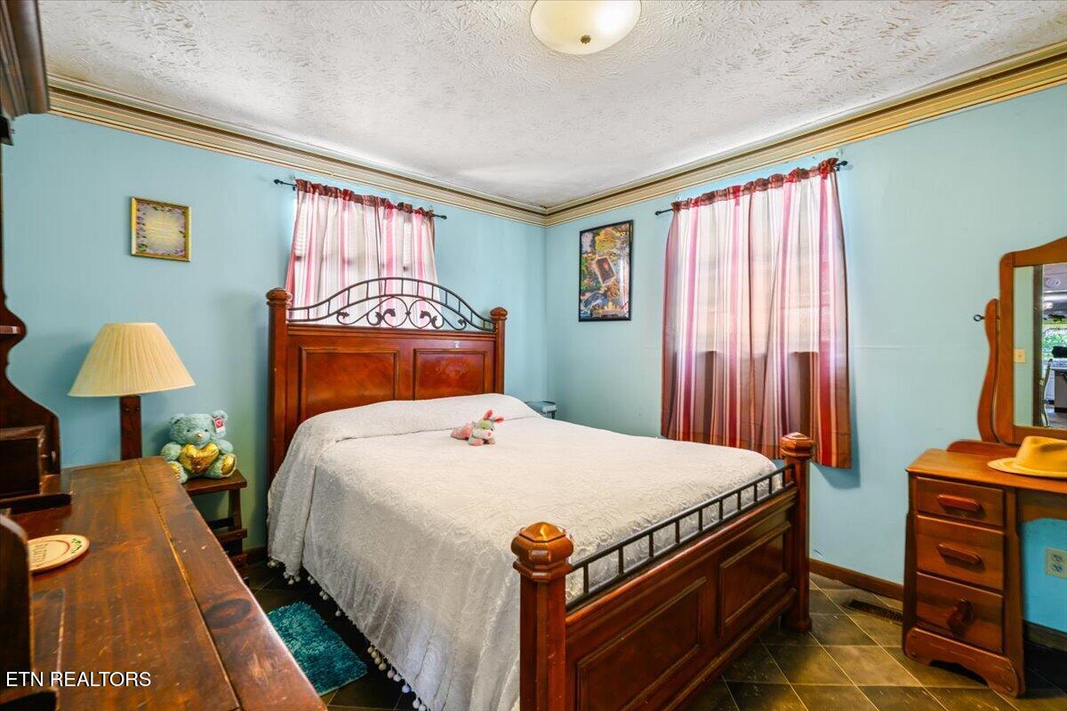 509 W Prospect Street Lafollette TN 37766