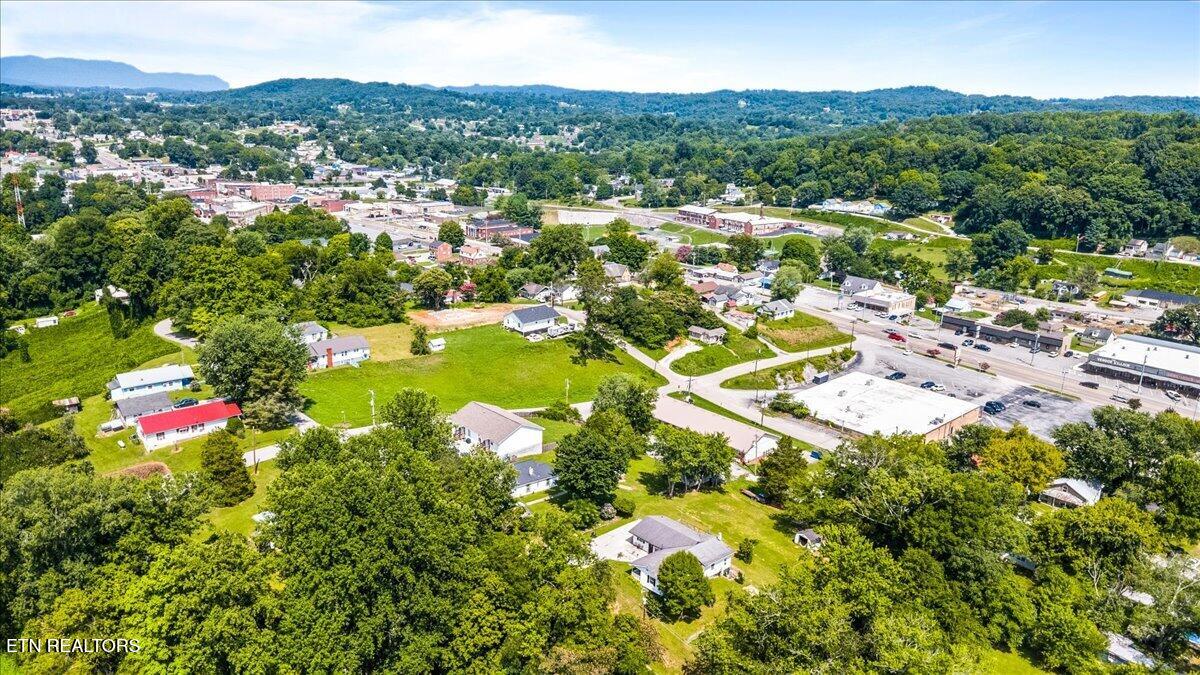 509 W Prospect Street Lafollette TN 37766