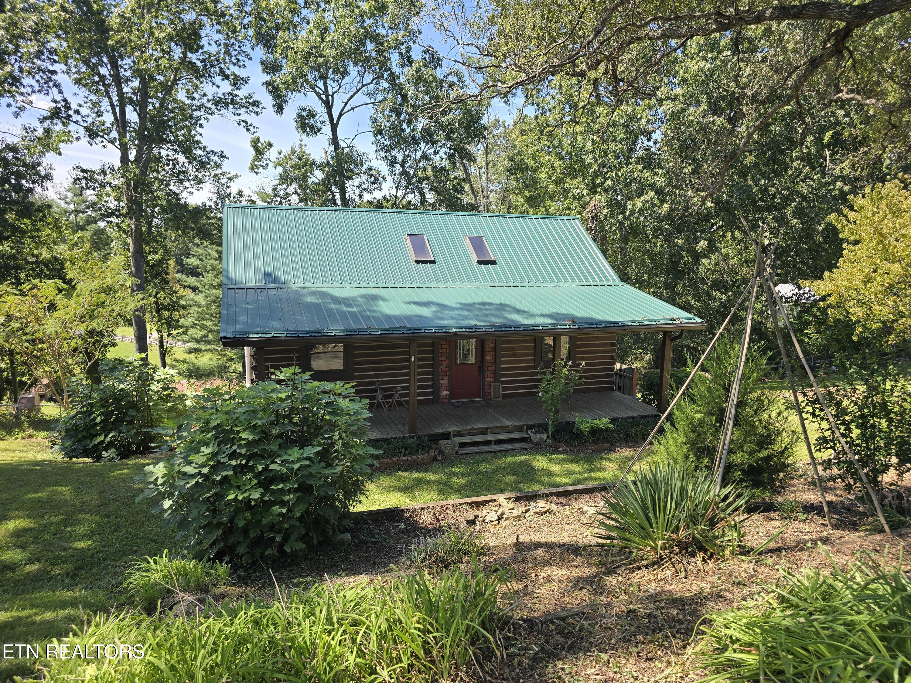 135 Osborne Lane Harrogate TN 37752