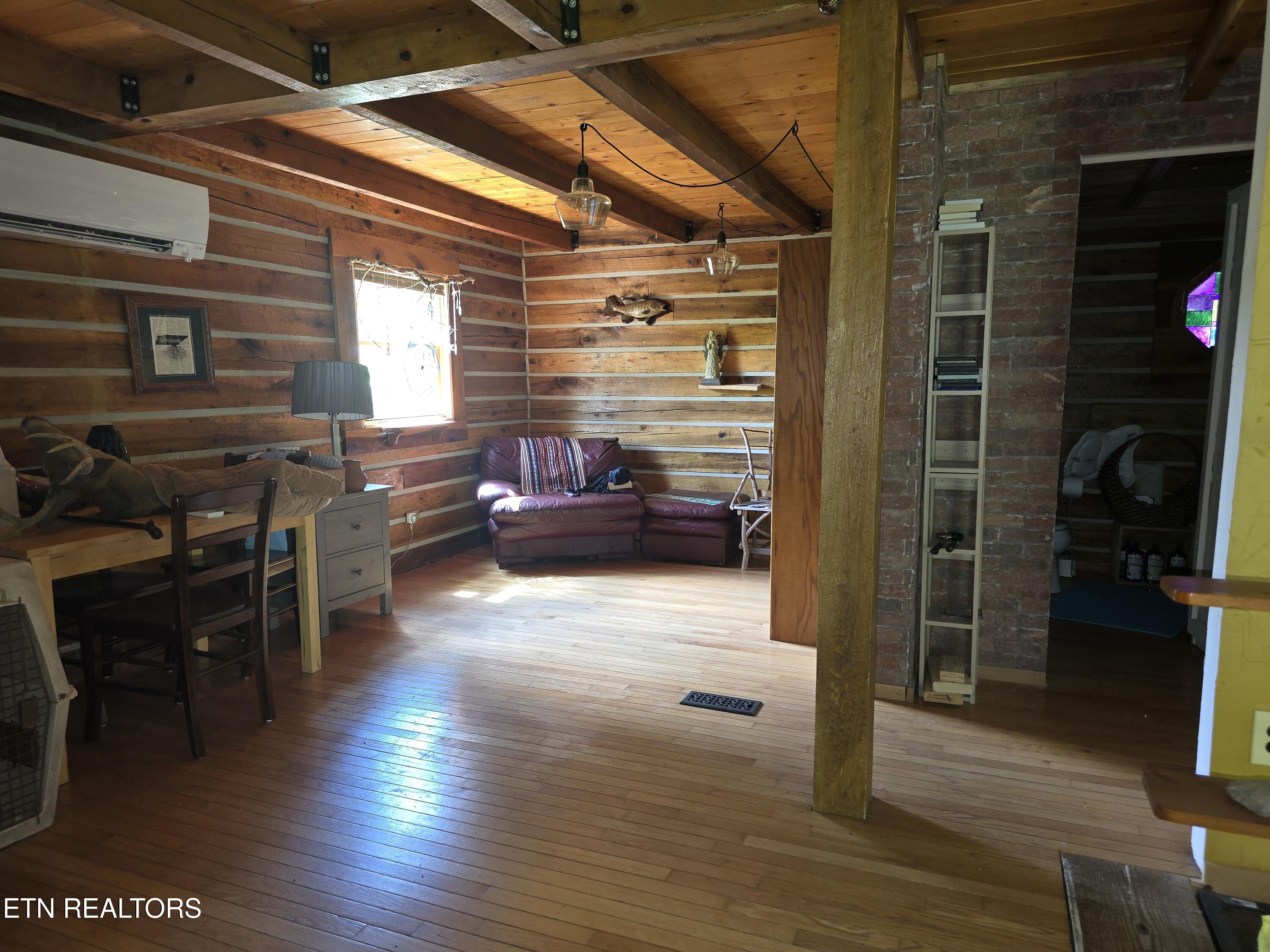 135 Osborne Lane Harrogate TN 37752