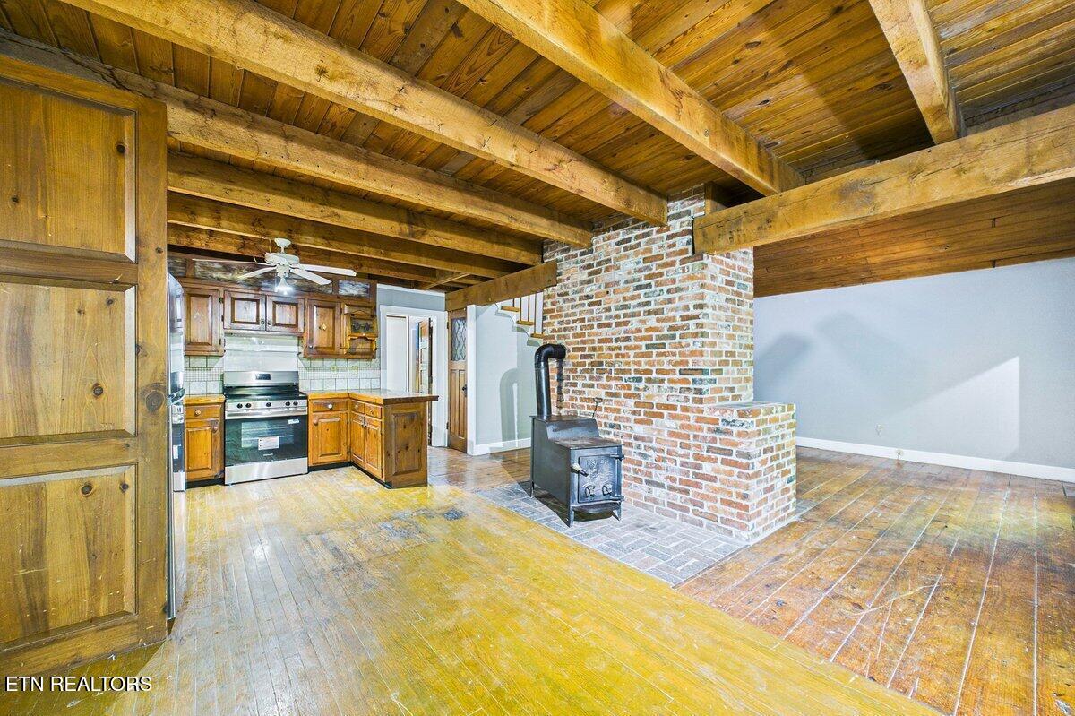 170 County Road 709 Riceville TN 37370