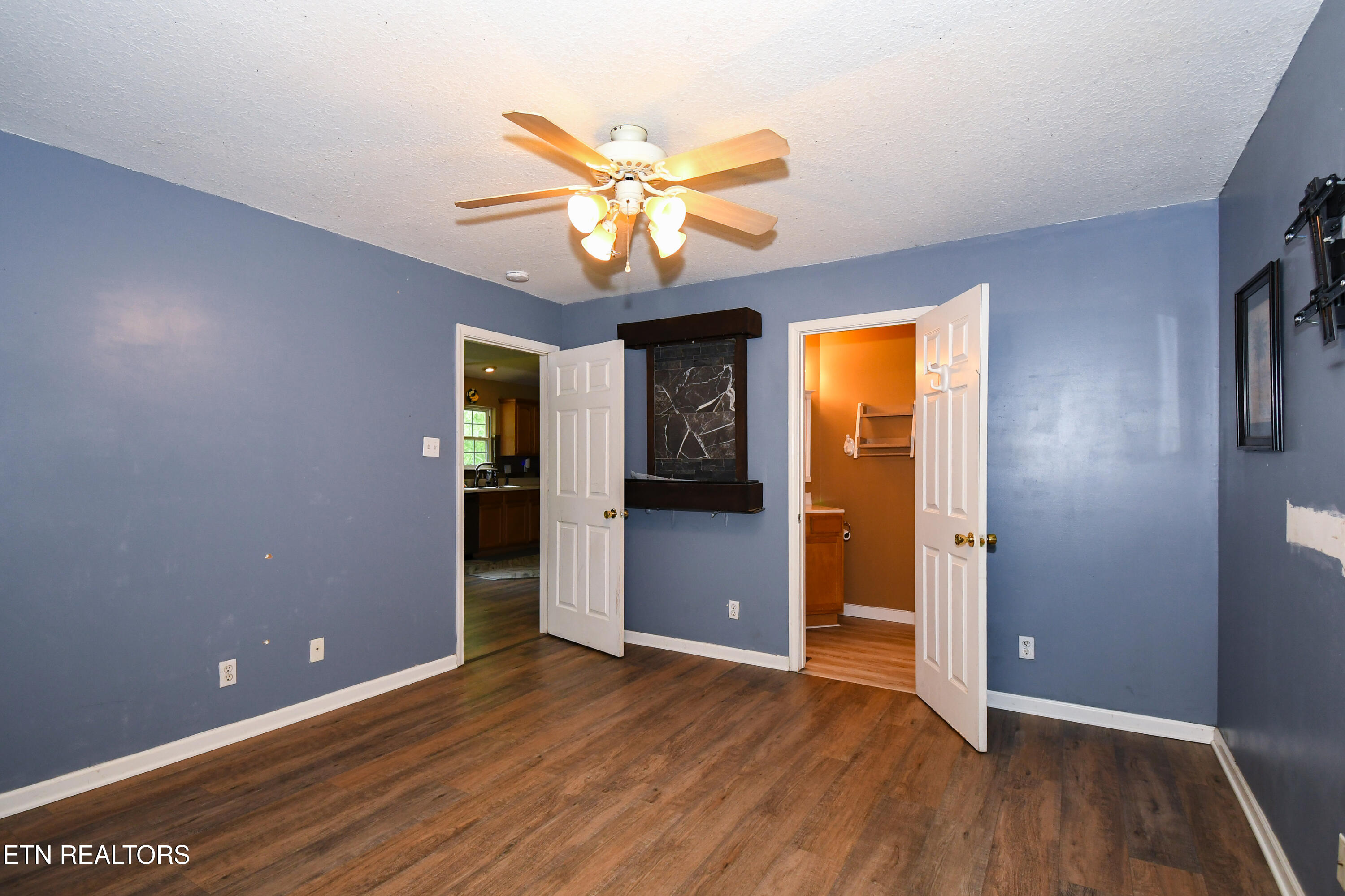 1519 Diamond Head Way Friendsville TN 37737