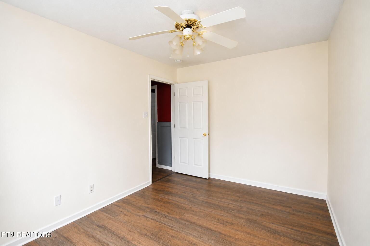 1519 Diamond Head Way Friendsville TN 37737