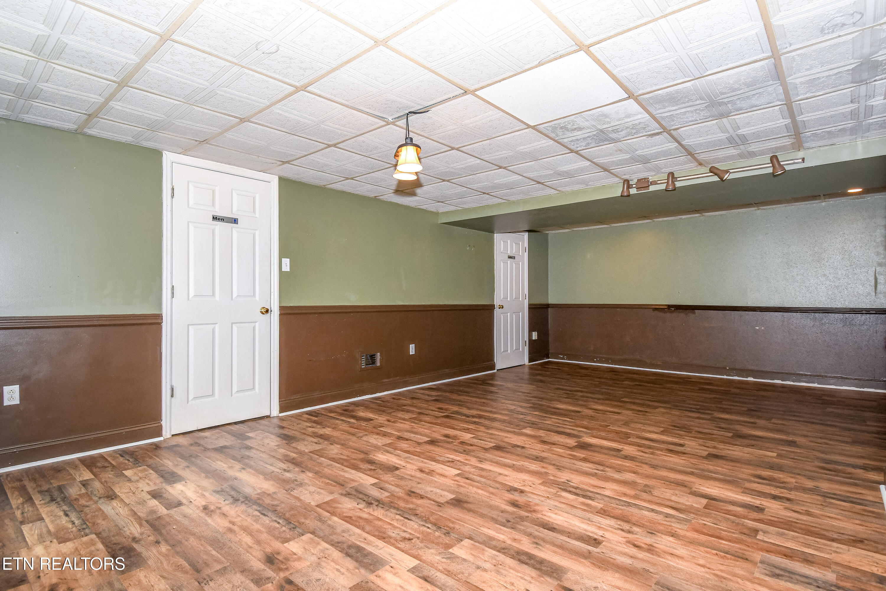 1519 Diamond Head Way Friendsville TN 37737