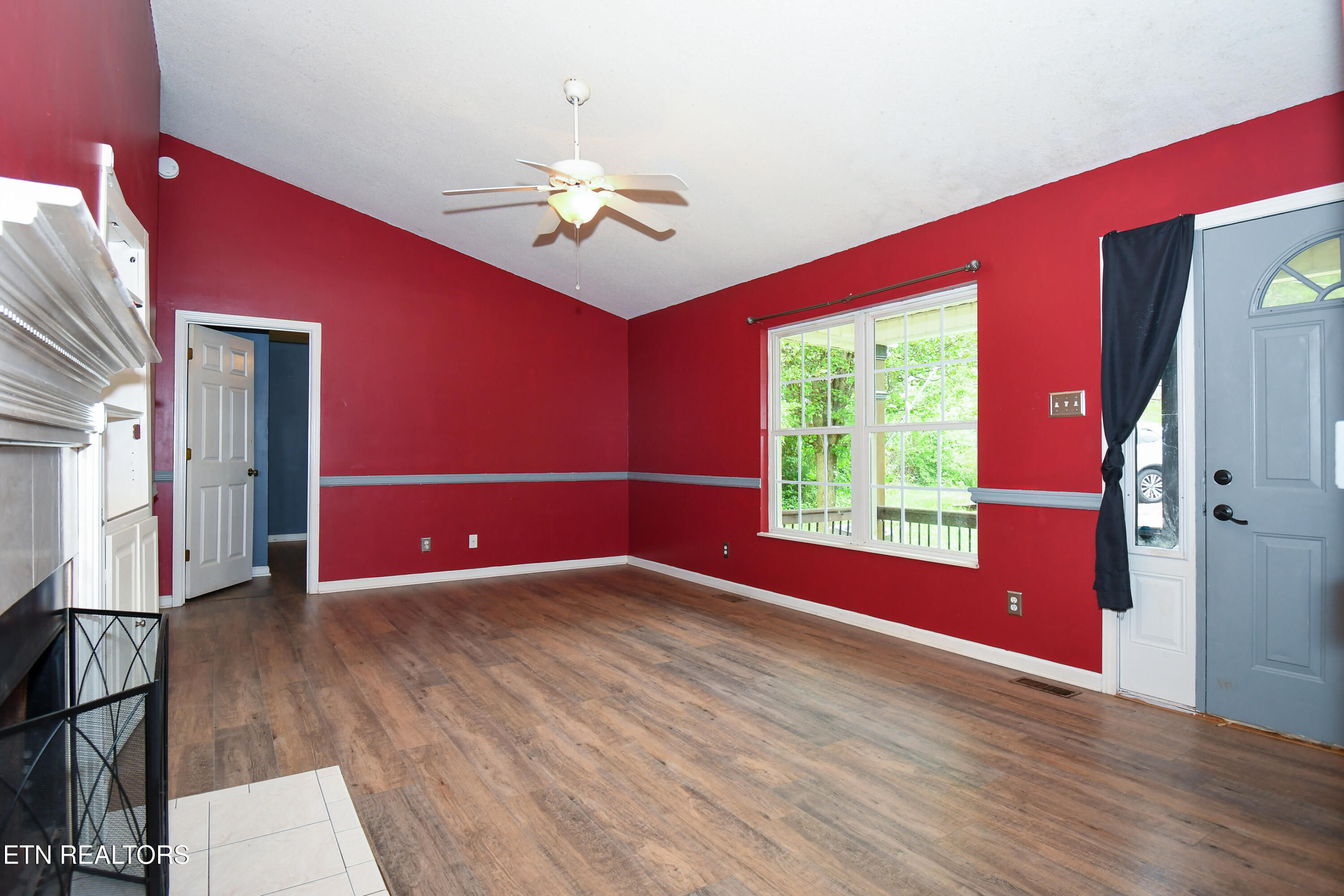 1519 Diamond Head Way Friendsville TN 37737