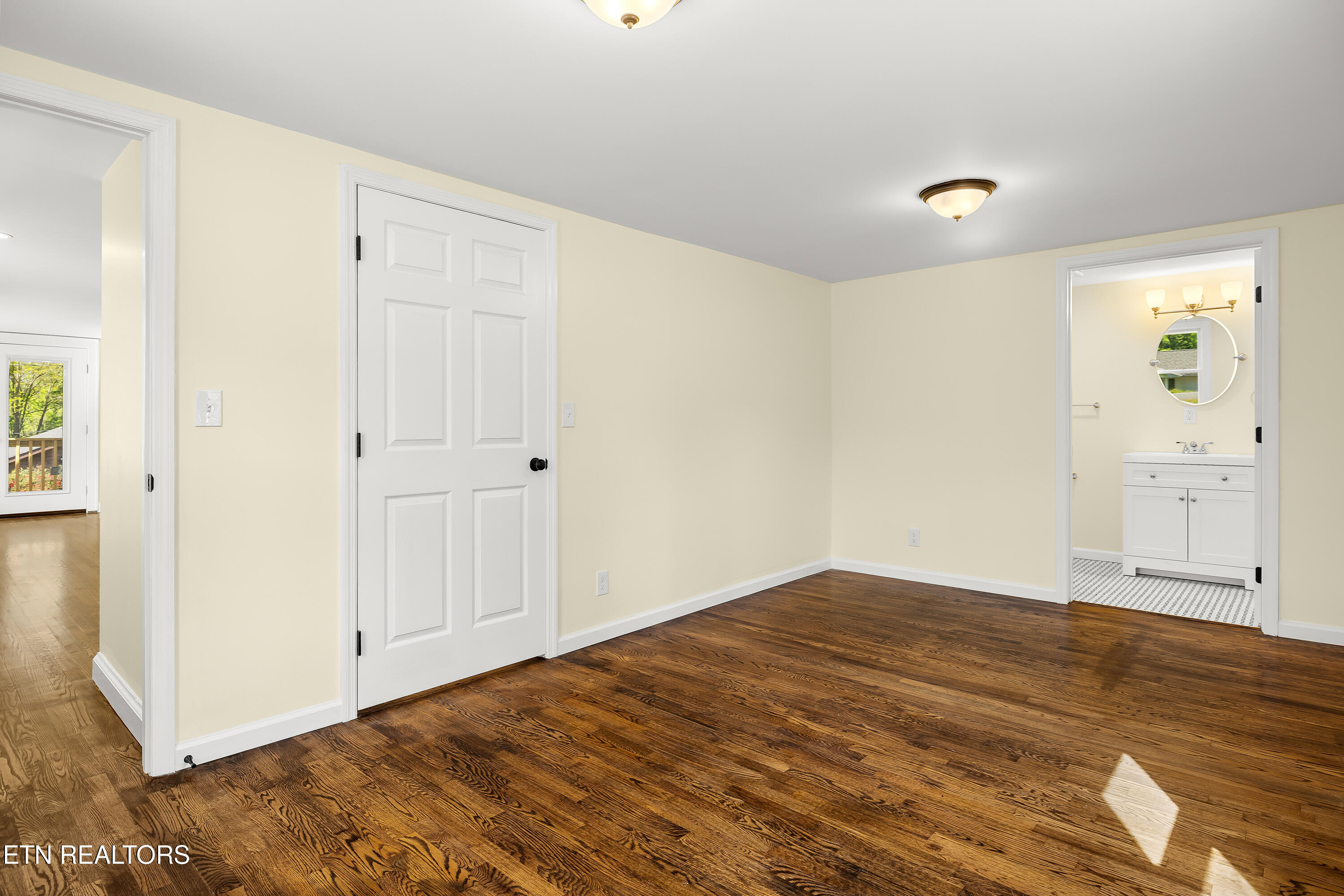 325 Self Hollow Road Rockford TN 37853