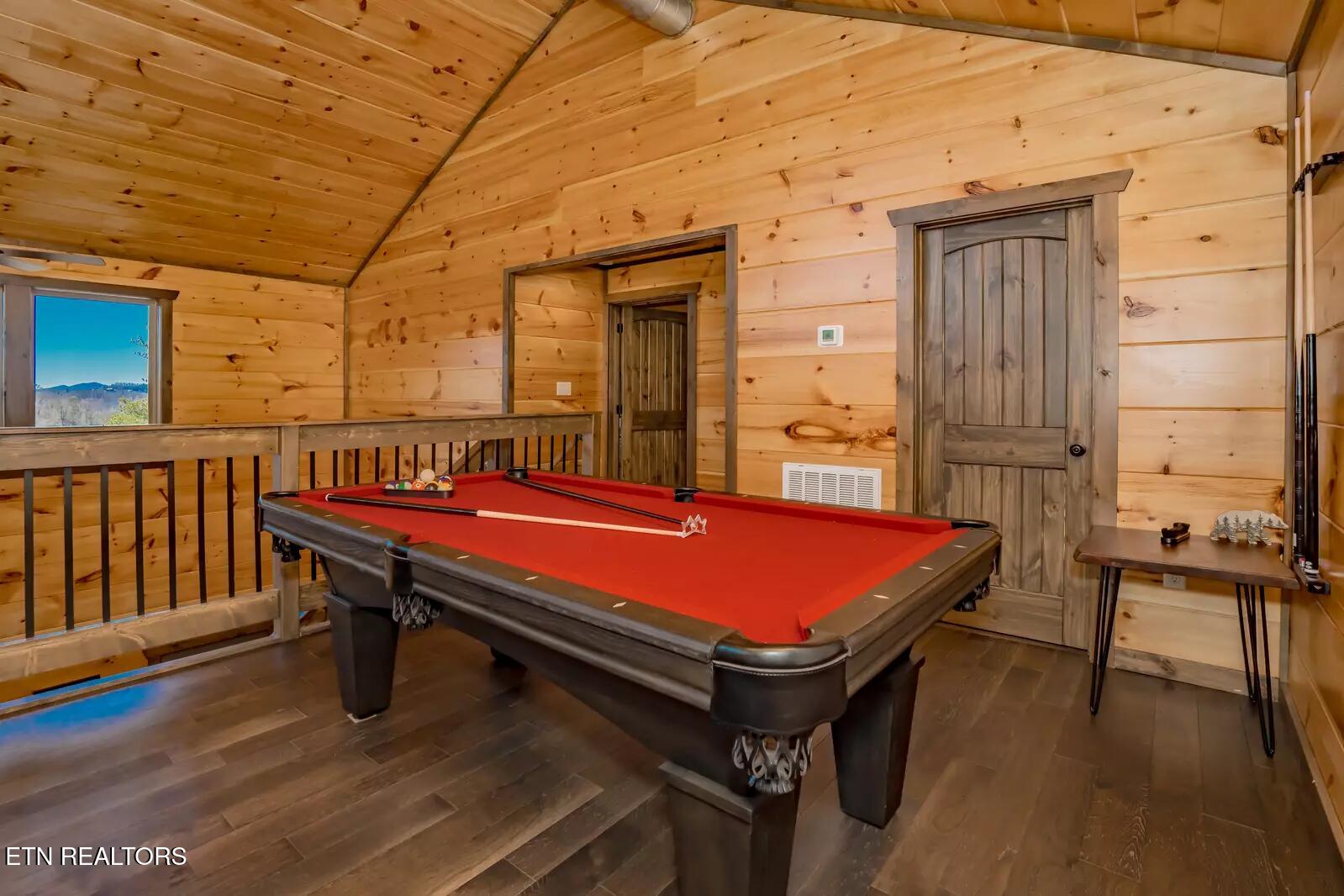 763 Ski View Lane Sevierville TN 37876