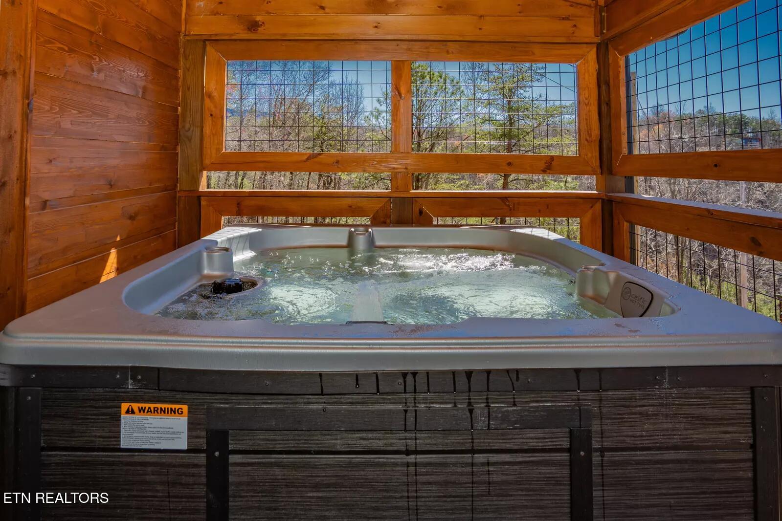 763 Ski View Lane Sevierville TN 37876