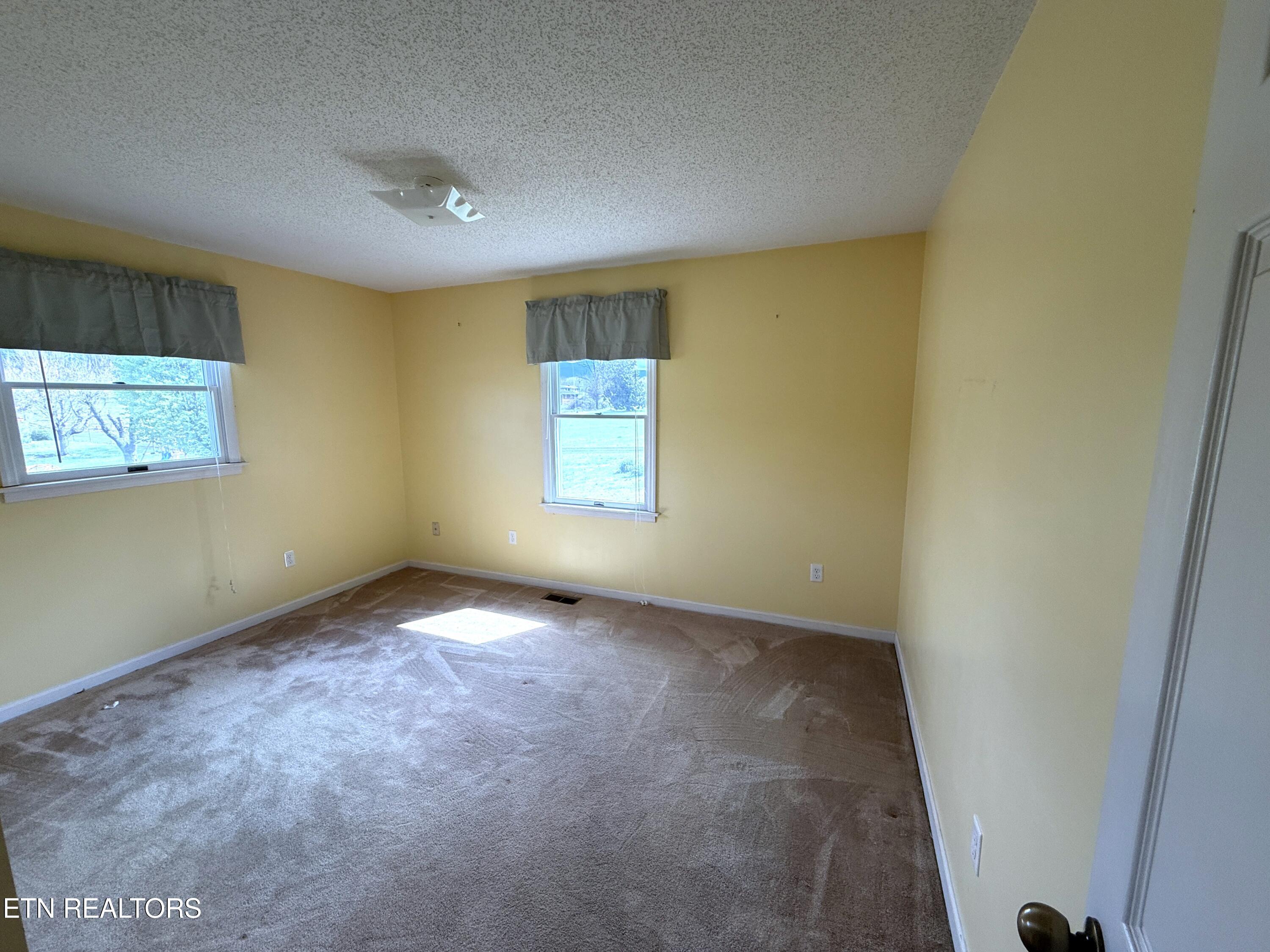 858 Burnett Drive Newport TN 37821