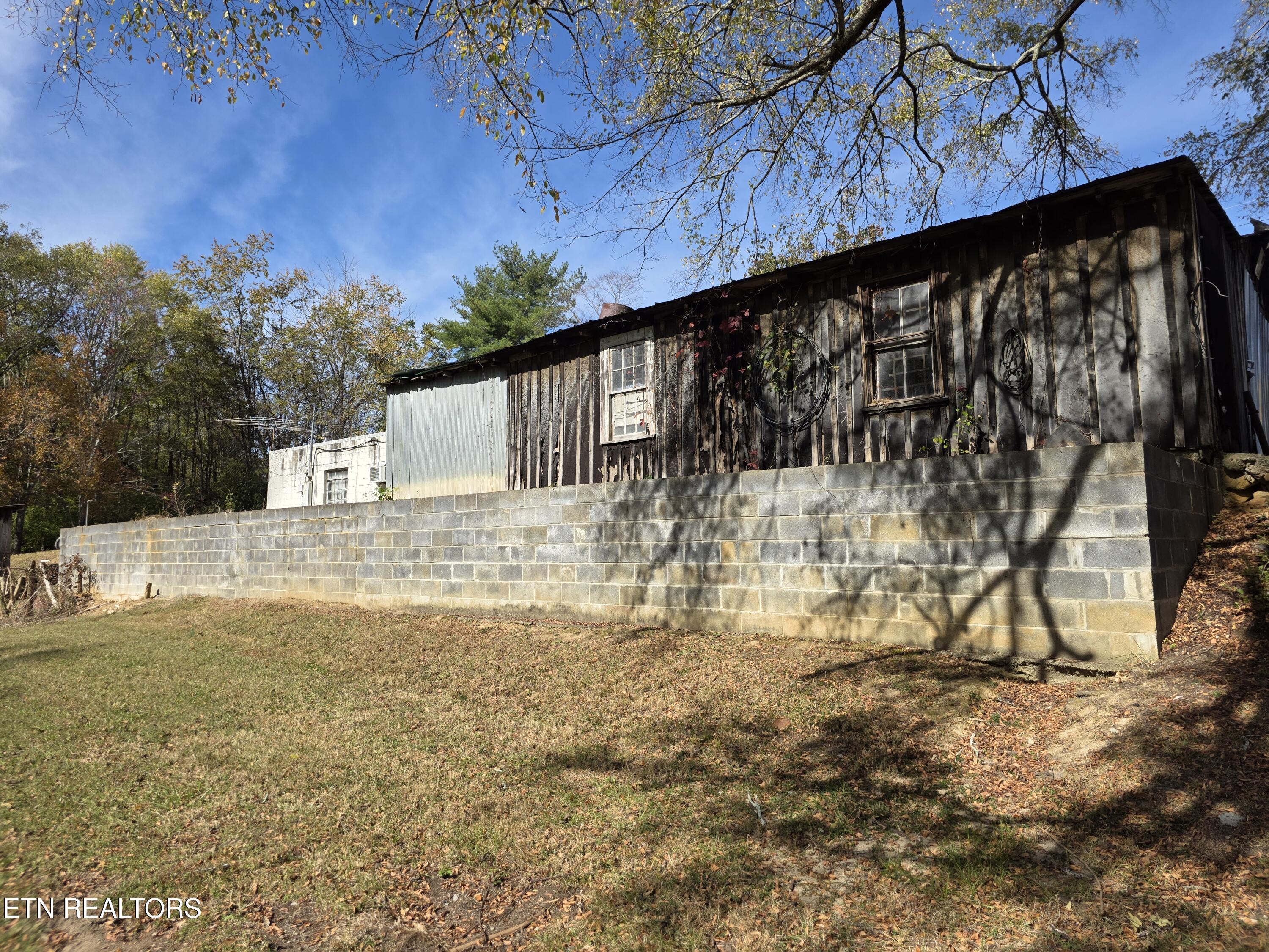 385 Shelton Road Newport TN 37821