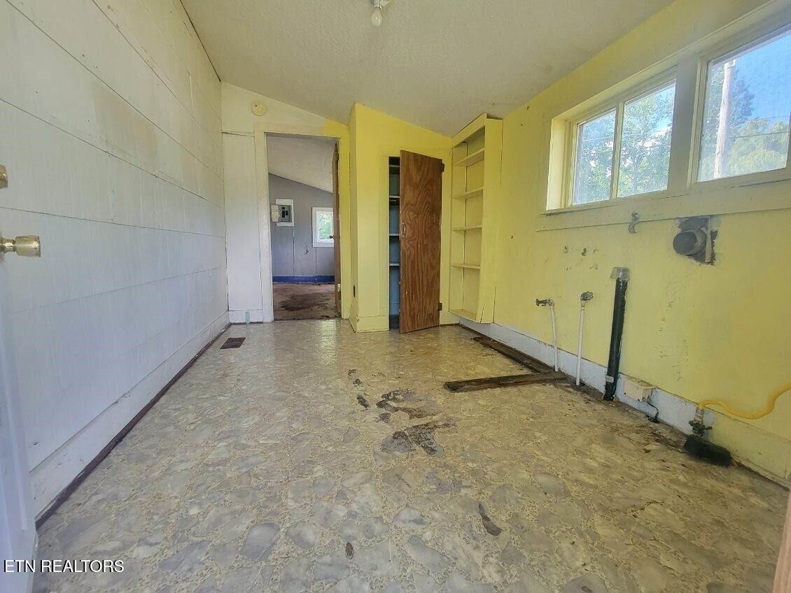 942 Mount View Road Robbins TN 37852