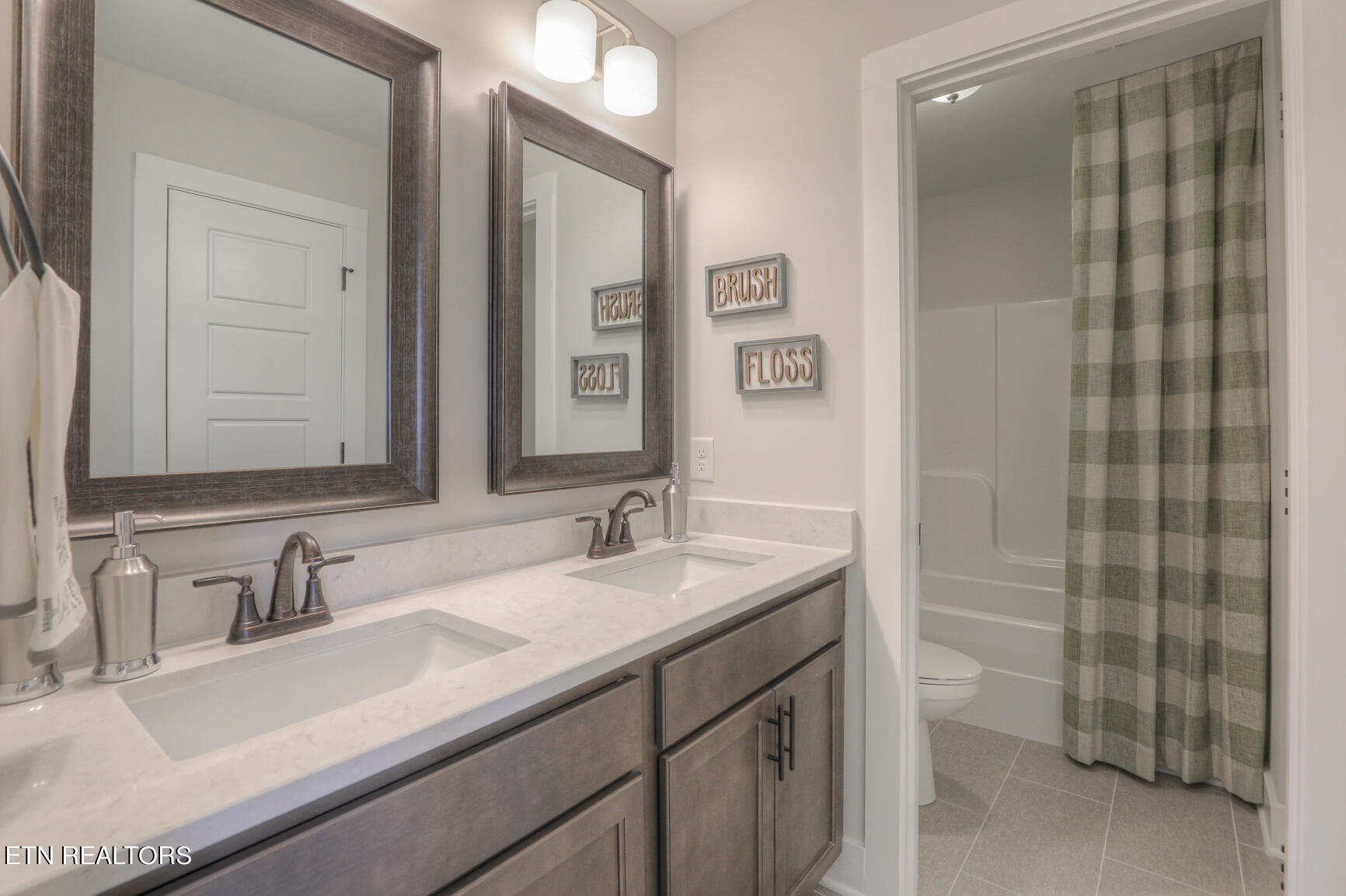 12728 Baltica Lane Farragut TN 37934