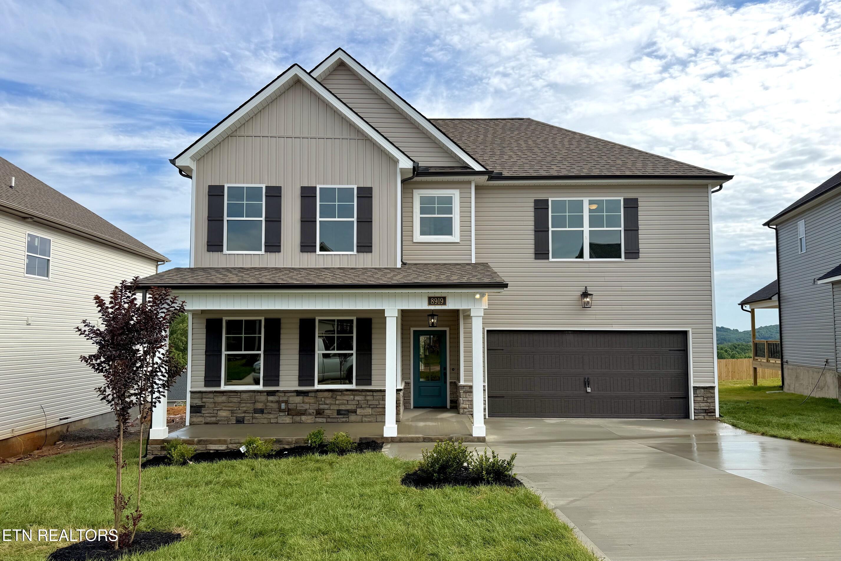 8919 Queensdale Lane Knoxville TN 37924